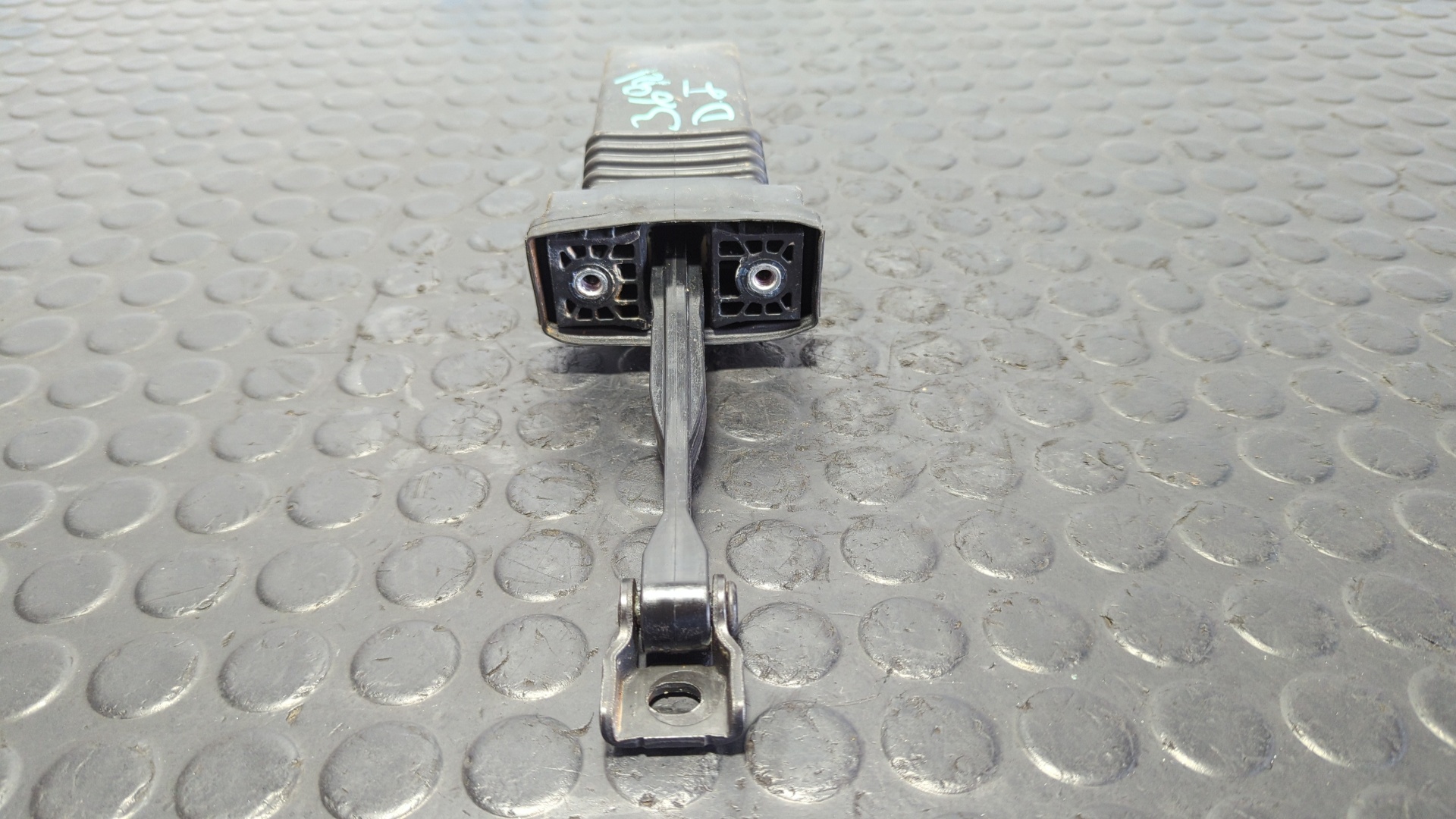 RETENEDOR PUERTA IZQUIERDA  AUDI Q3 (F3B) - vista 2