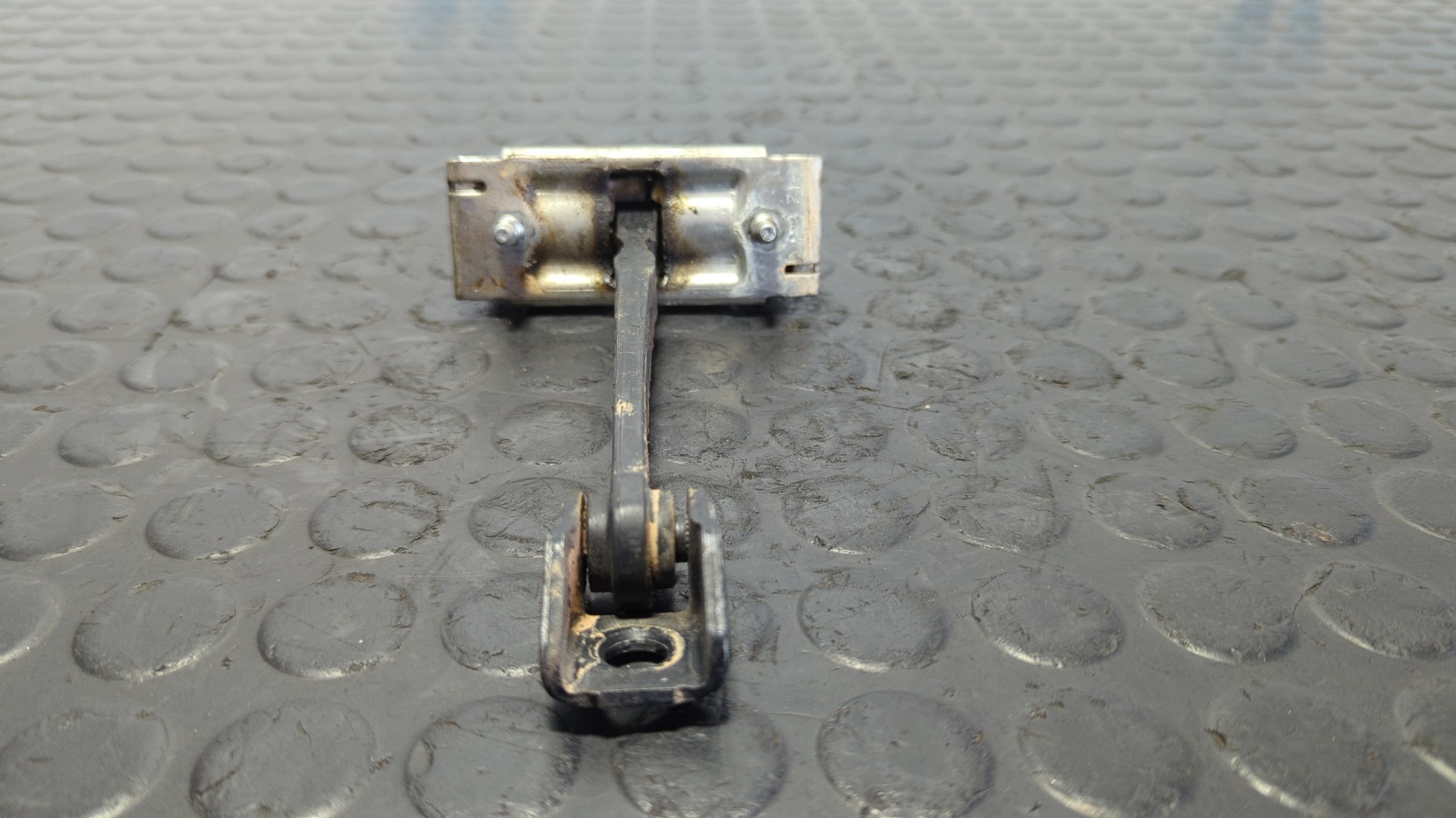 RETENEDOR PUERTA IZQUIERDA  OPEL CORSA E - vista 2