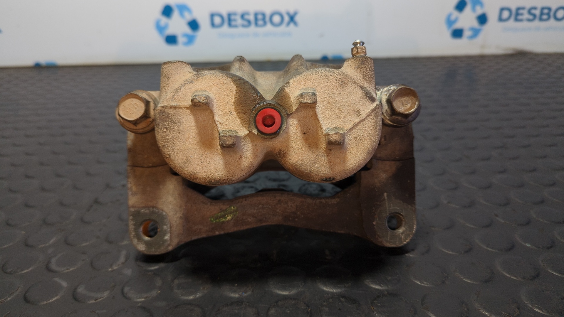 PINZA DE FRENO DELANTERA DERECHA MITSUBISHI MONTERO (V80/V90) - vista 4