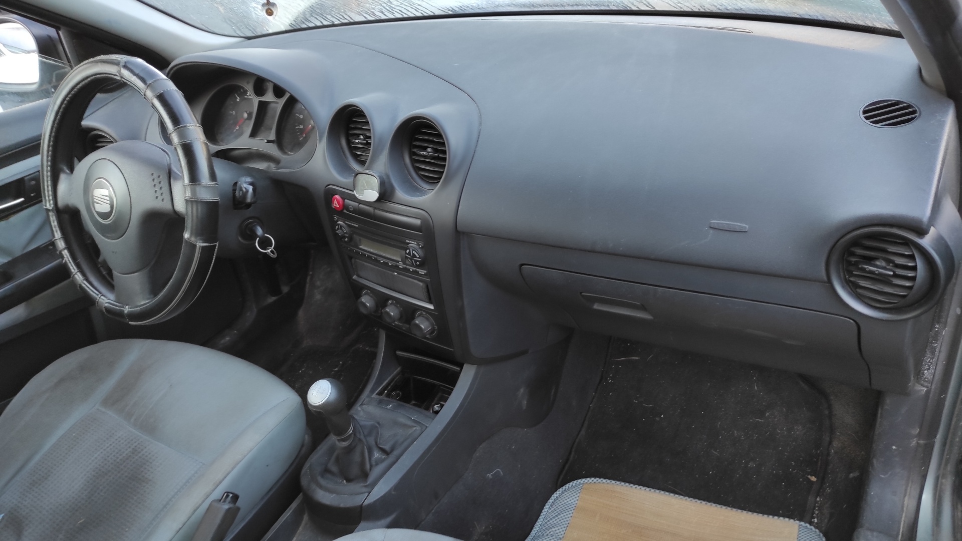 LUNA TRASERA SEAT CORDOBA BERLINA (6L2) - vista 6