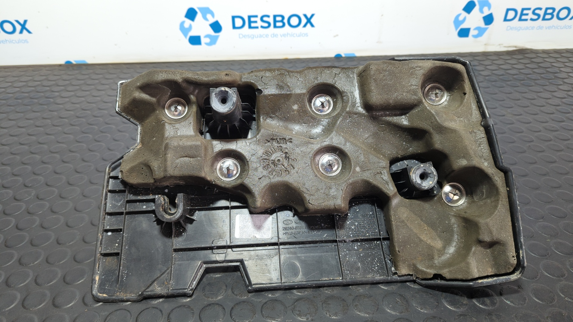 TAPA MOTOR KIA XCEED - vista 2