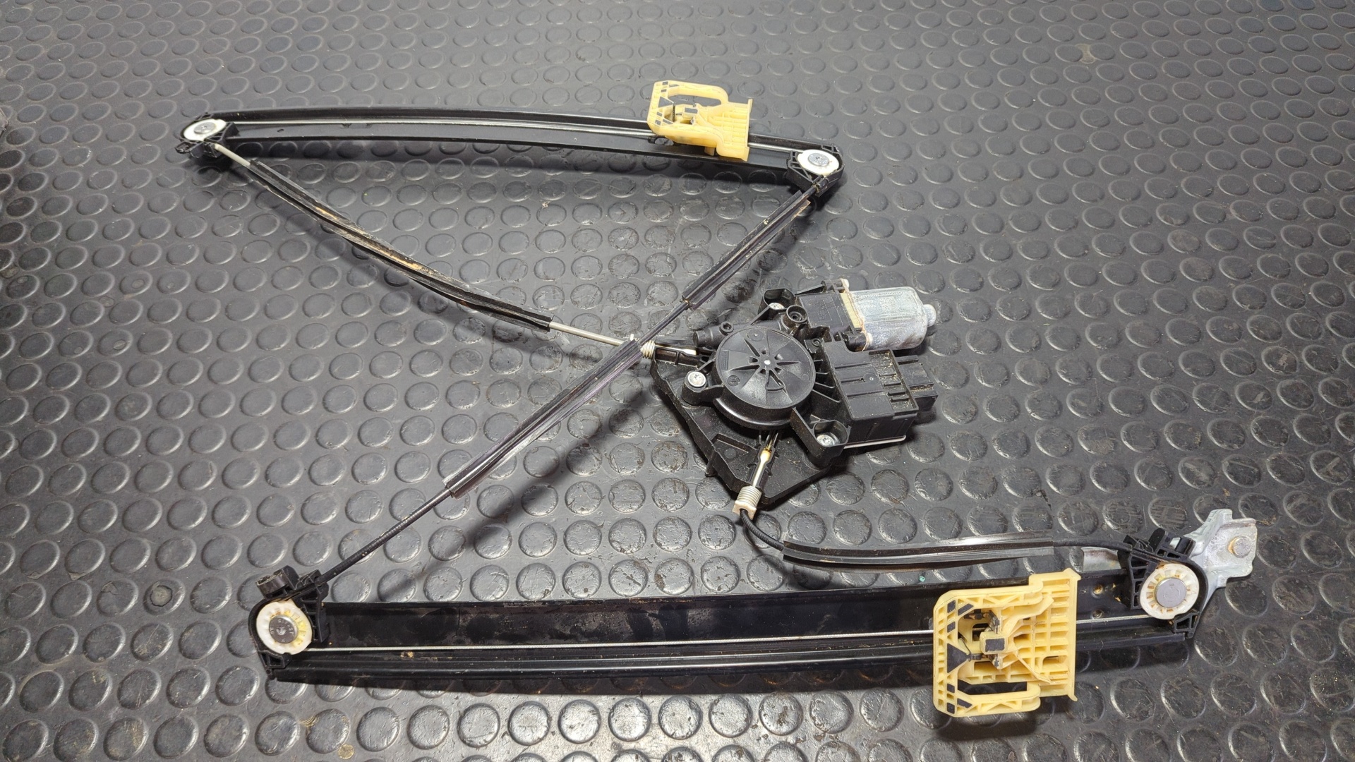 ELEVALUNAS DELANTERO IZQUIERDO VOLKSWAGEN T-CROSS - vista 2