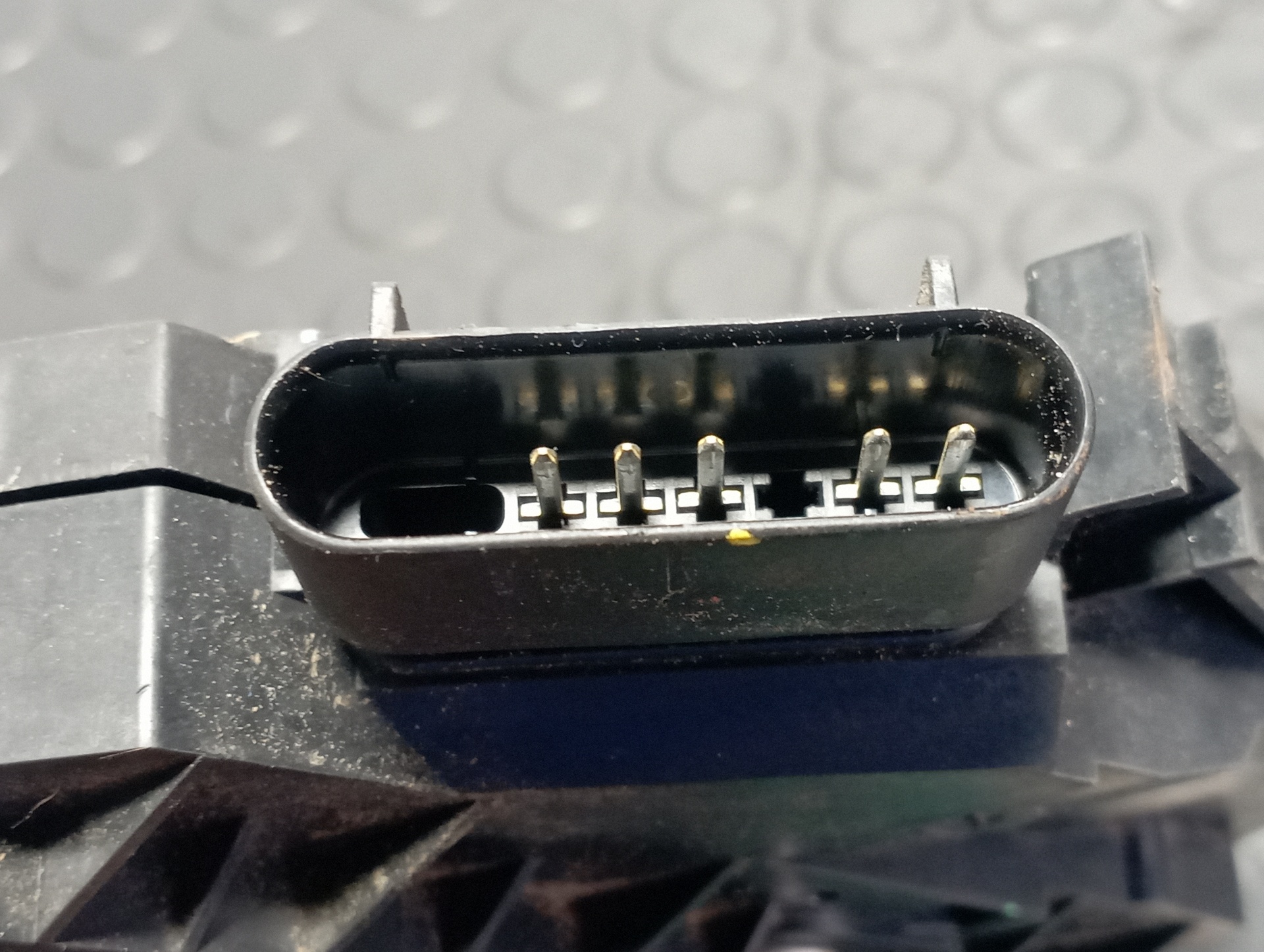 CERRADURA PUERTA DELANTERA IZQUIERDA FORD FIESTA (CCN) - vista 3