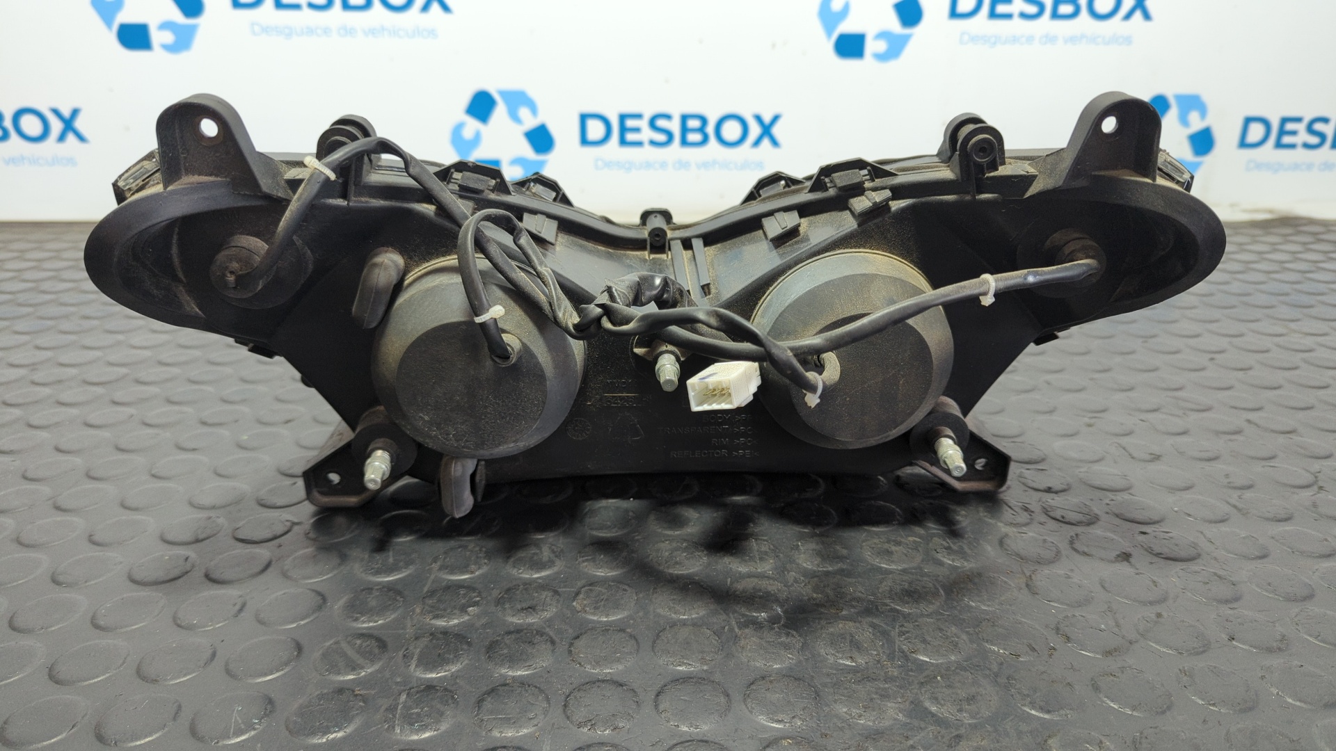 FARO DELANTERO PIAGGIO (VESPA) NRG POWER - vista 4