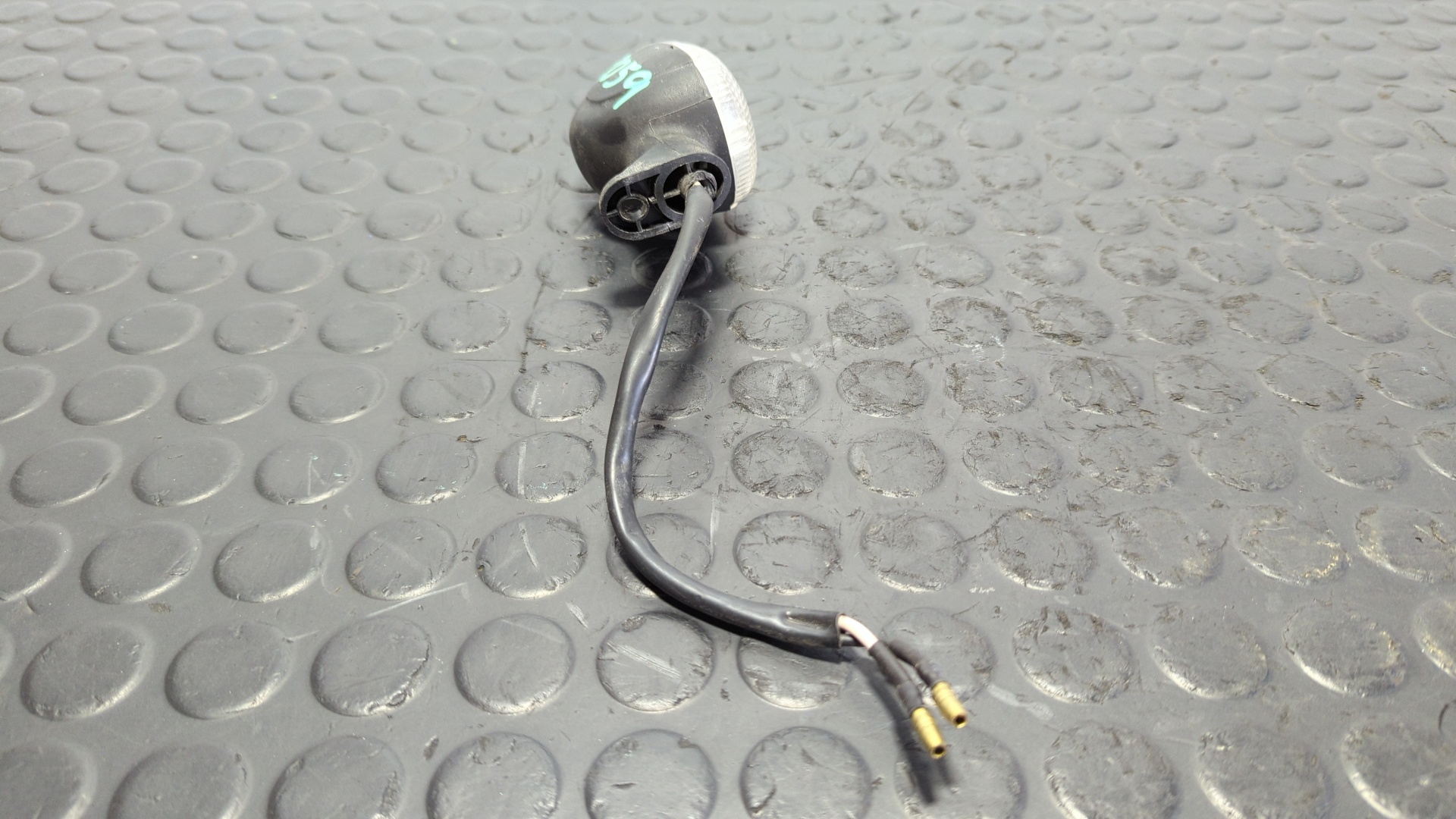 PILOTO TRASERO IZQUIERDO PIAGGIO (VESPA) NRG POWER - vista 2