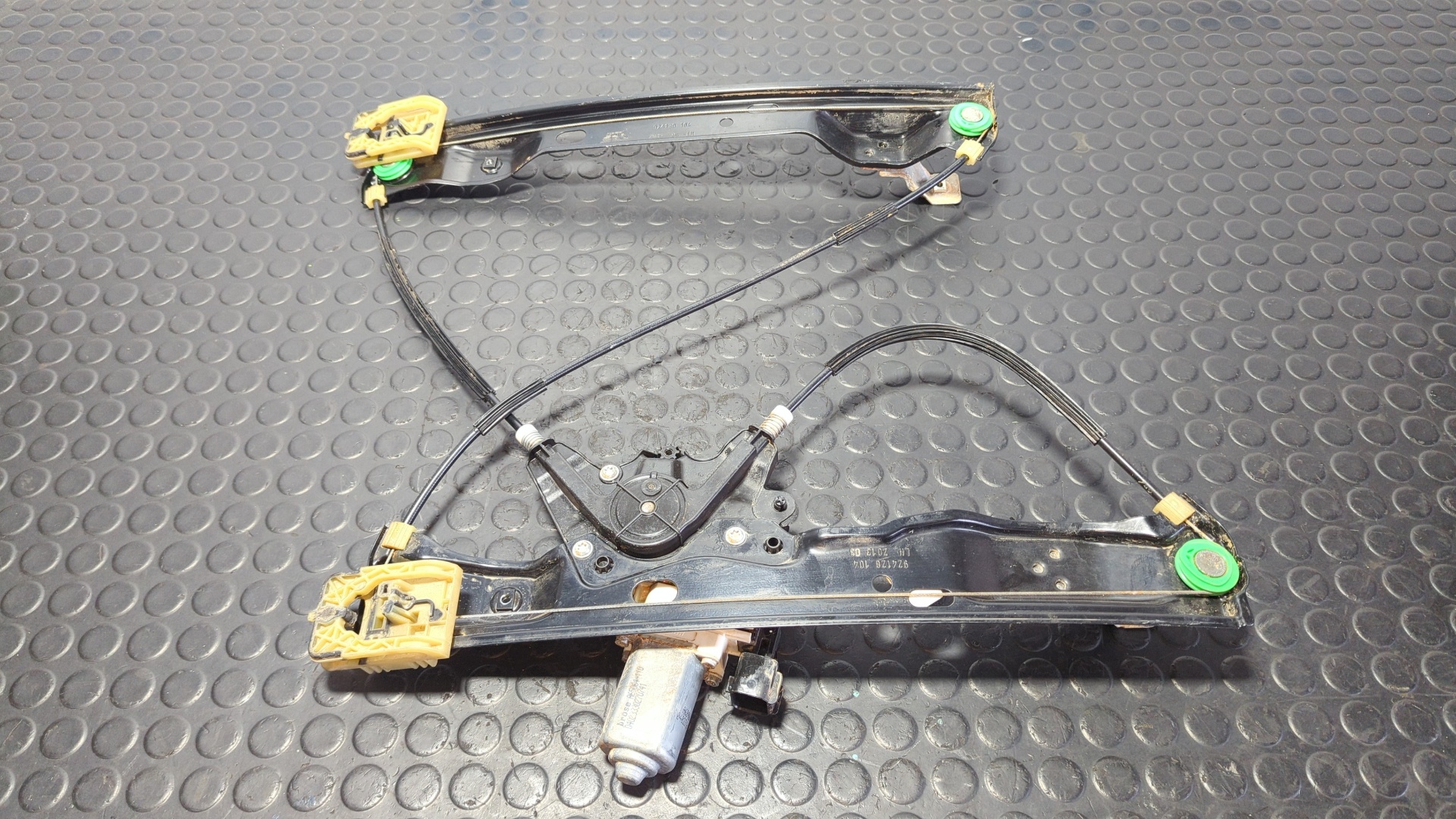 ELEVALUNAS DELANTERO IZQUIERDO FORD FOCUS LIM. (CB8)