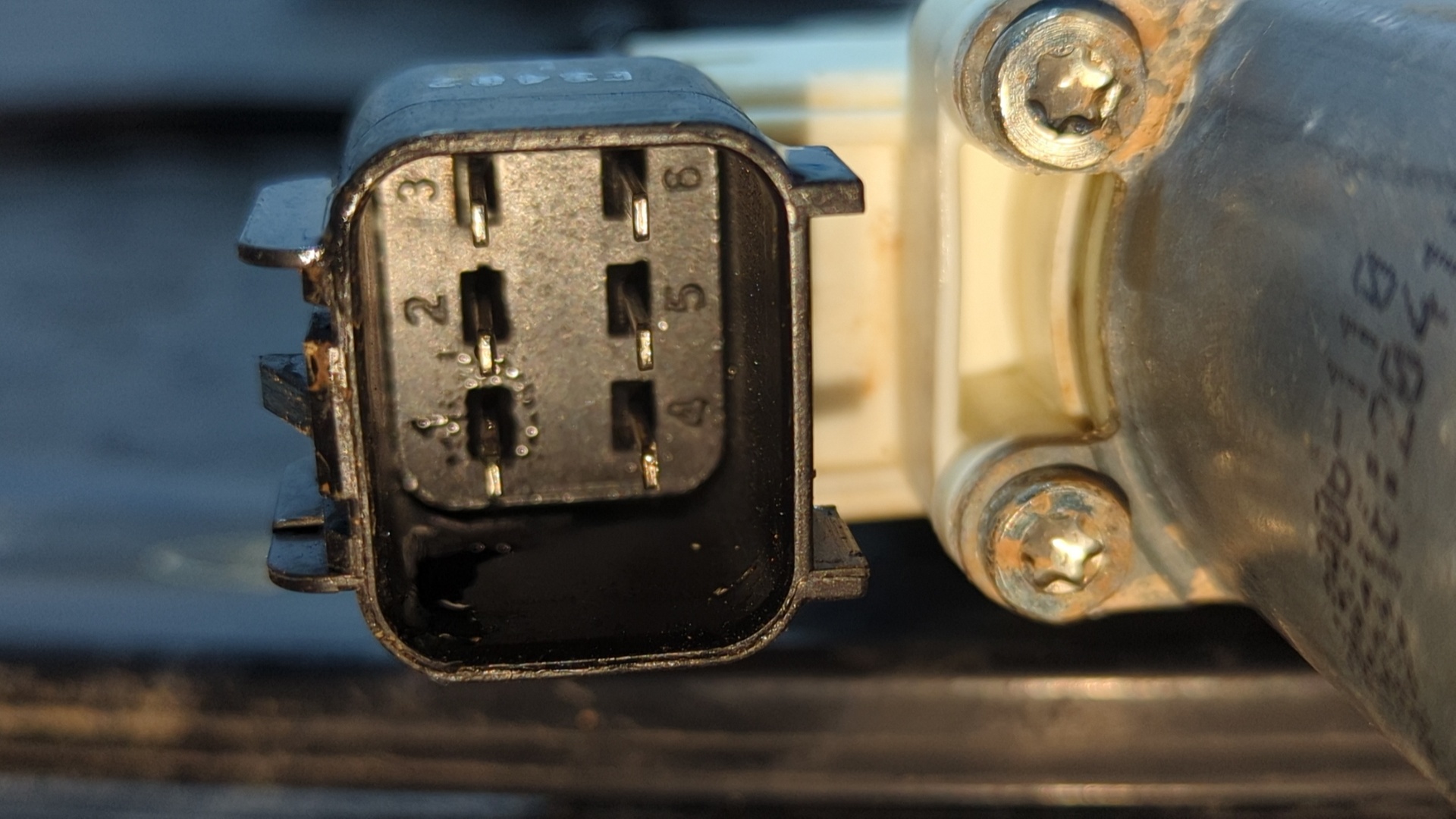 ELEVALUNAS DELANTERO IZQUIERDO FORD FOCUS LIM. (CB8) - vista 3