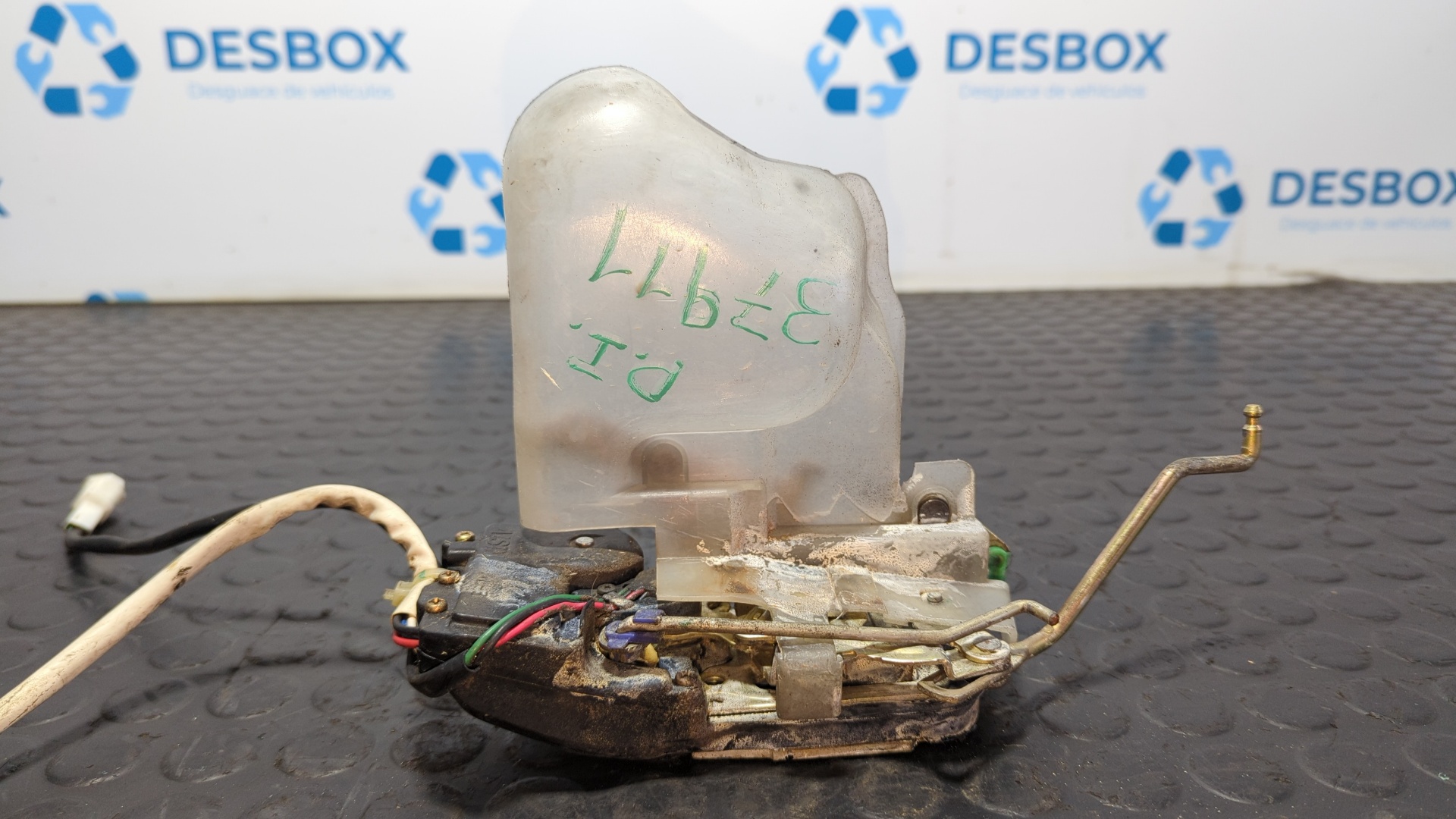 CERRADURA PUERTA DELANTERA IZQUIERDA TOYOTA LAND CRUISER HDJ80