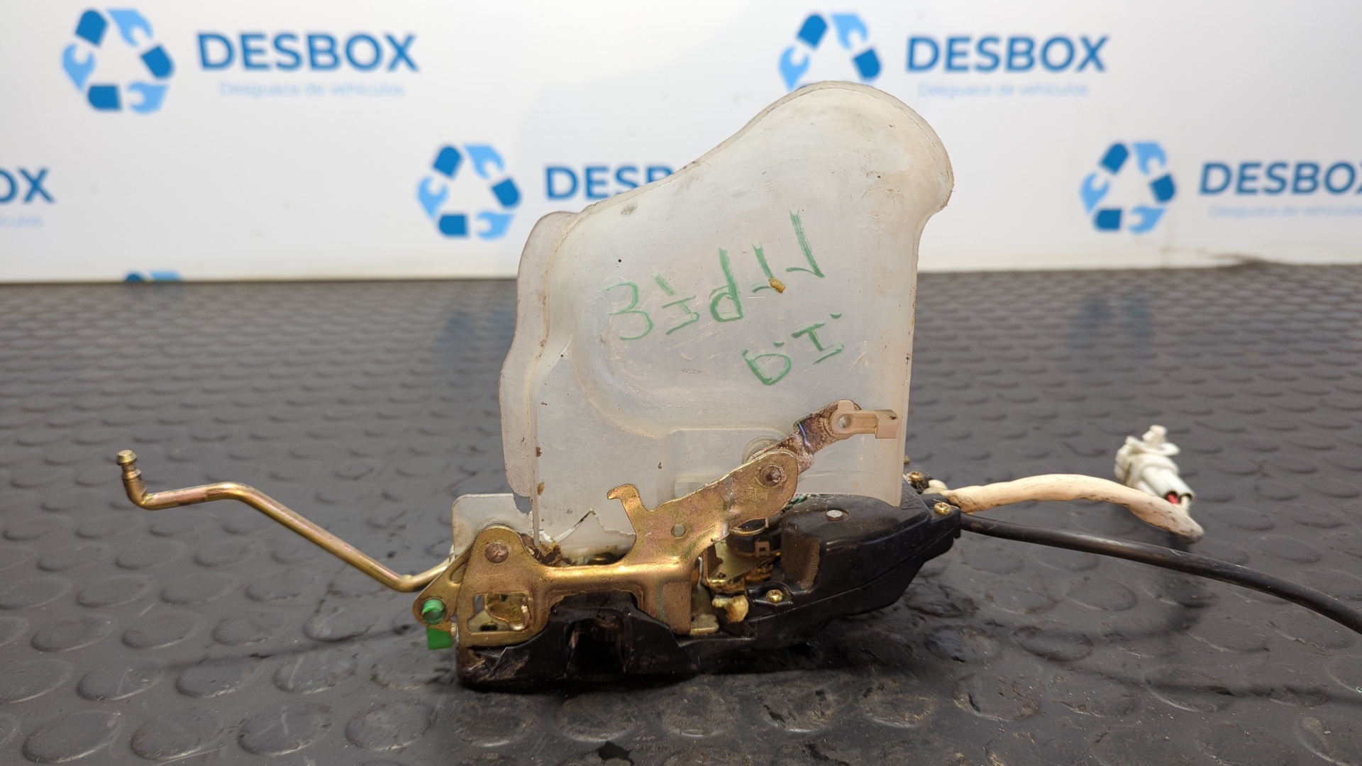 CERRADURA PUERTA DELANTERA IZQUIERDA TOYOTA LAND CRUISER HDJ80 - vista 4