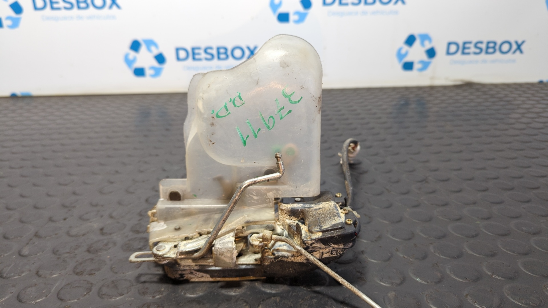 CERRADURA PUERTA DELANTERA DERECHA TOYOTA LAND CRUISER HDJ80