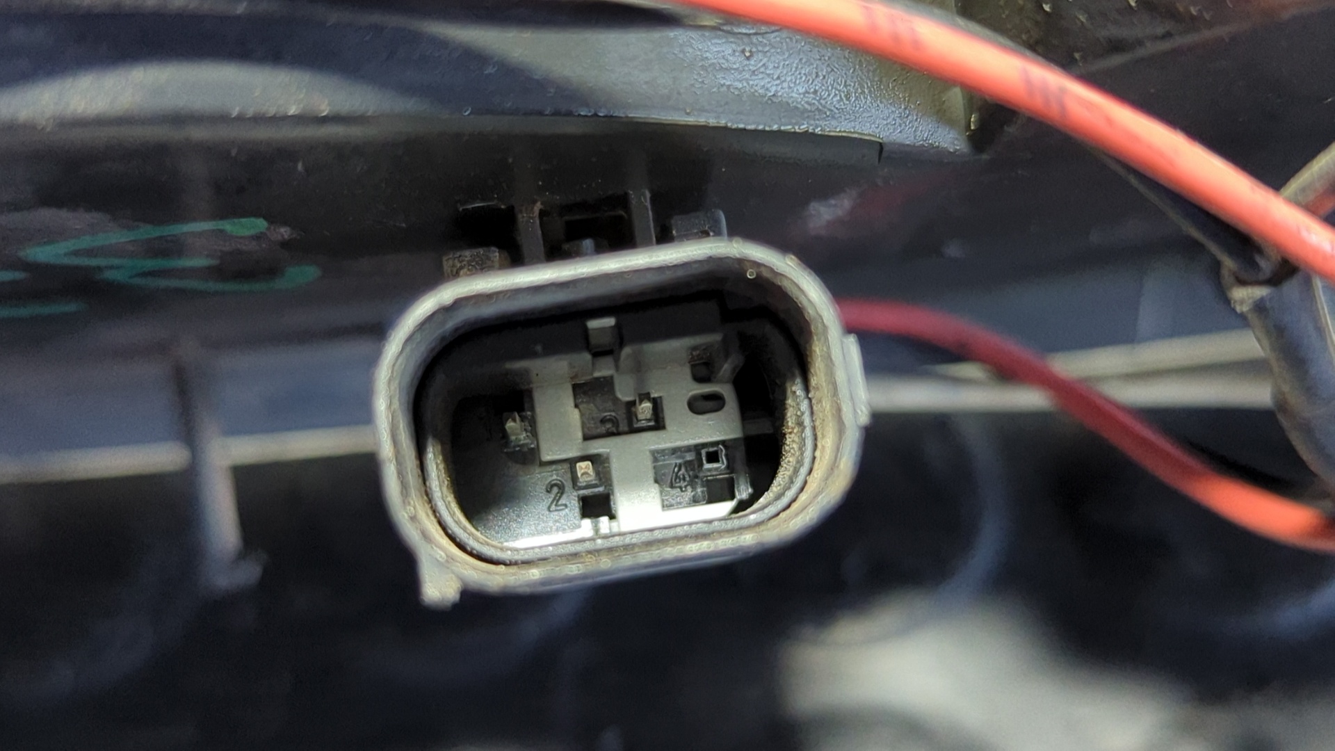 PILOTO TRASERO IZQUIERDO PARAGOLPES OPEL VIVARO - vista 3