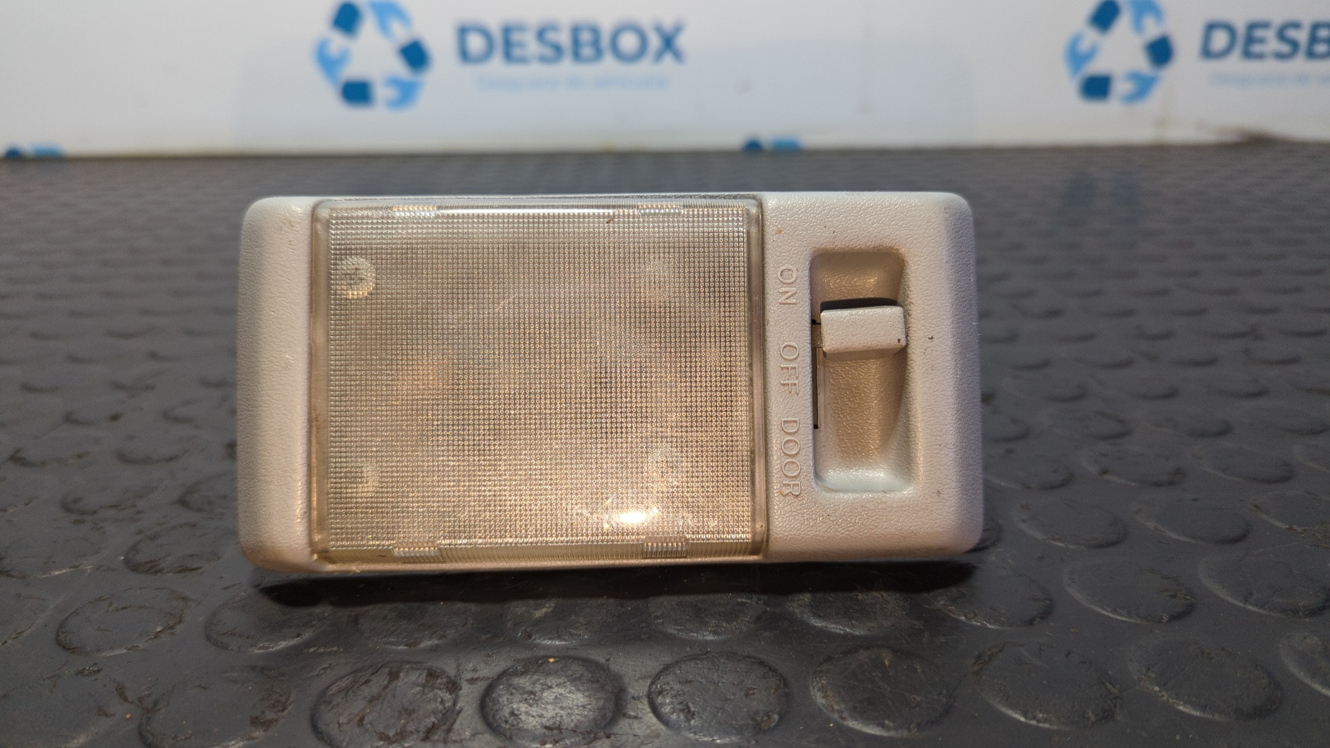 LUZ INTERIOR TOYOTA LAND CRUISER HDJ80