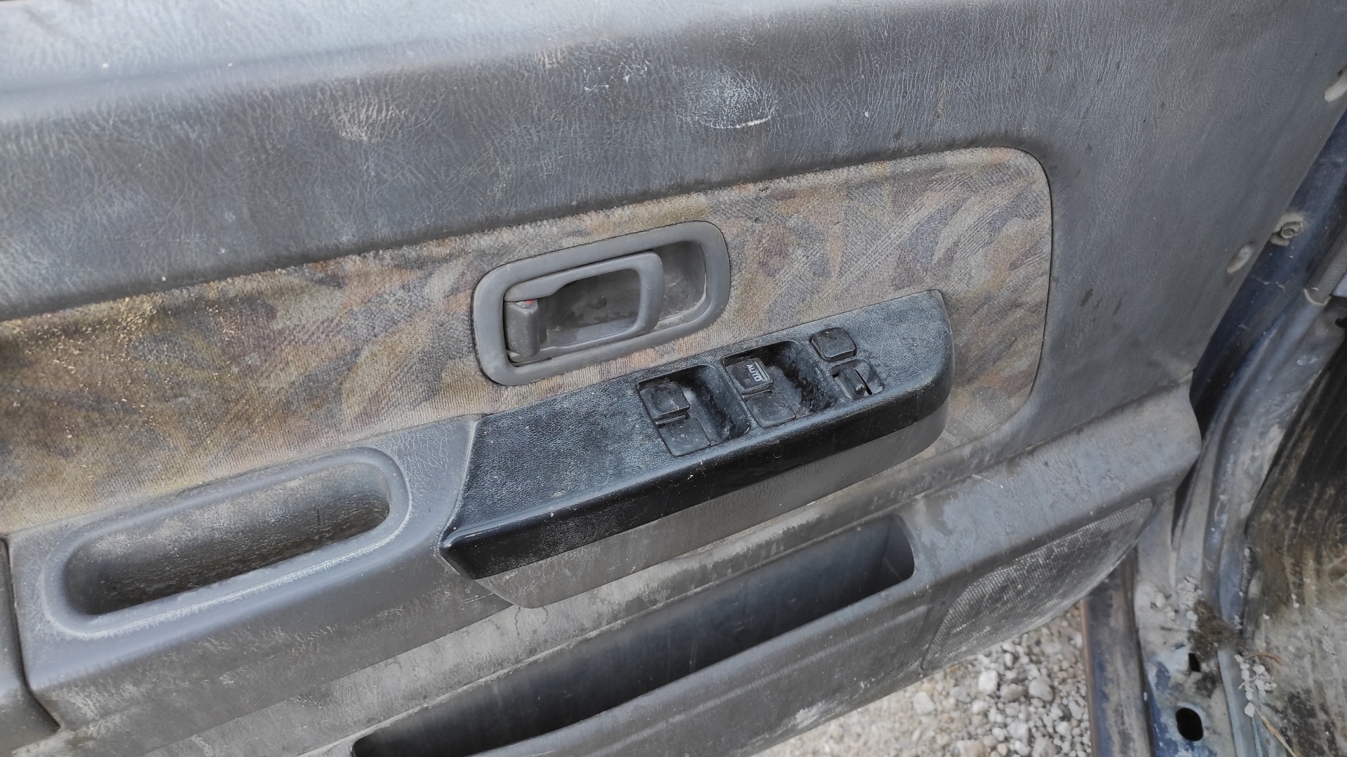 CUBOS DE BLOQUEO NISSAN NAVARA PICK-UP (D40M) - vista 13