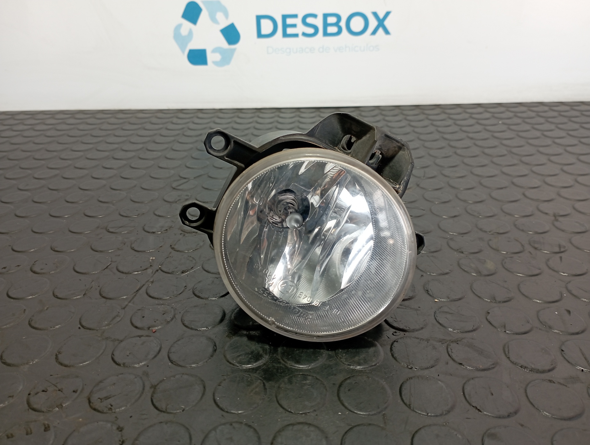 FARO ANTINIEBLA IZQUIERDO TOYOTA AURIS