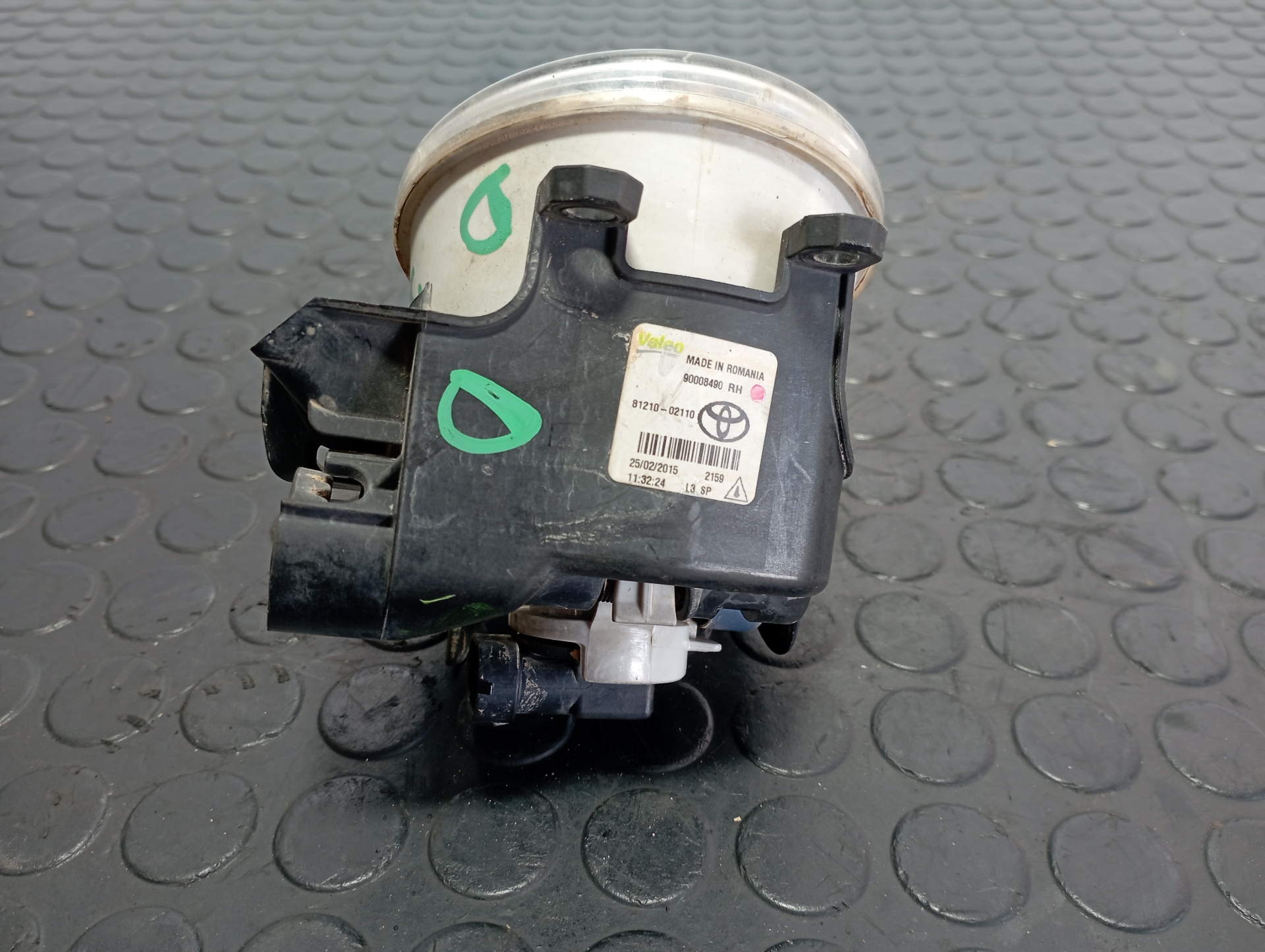 FARO ANTINIEBLA DERECHO TOYOTA AURIS - vista 4