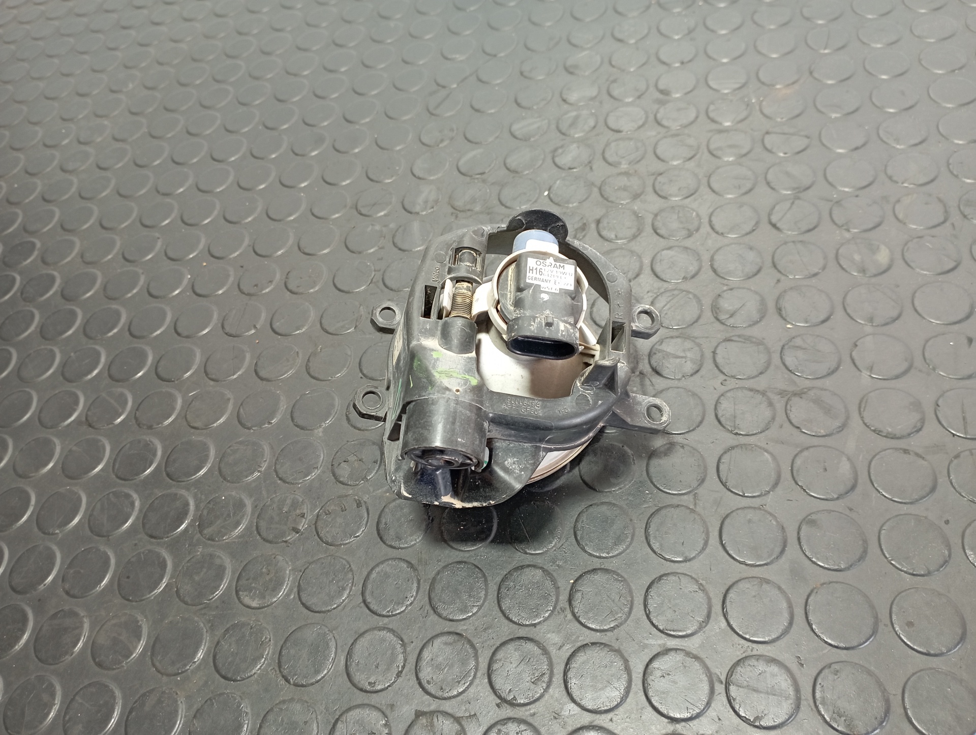 FARO ANTINIEBLA DERECHO TOYOTA AURIS - vista 2