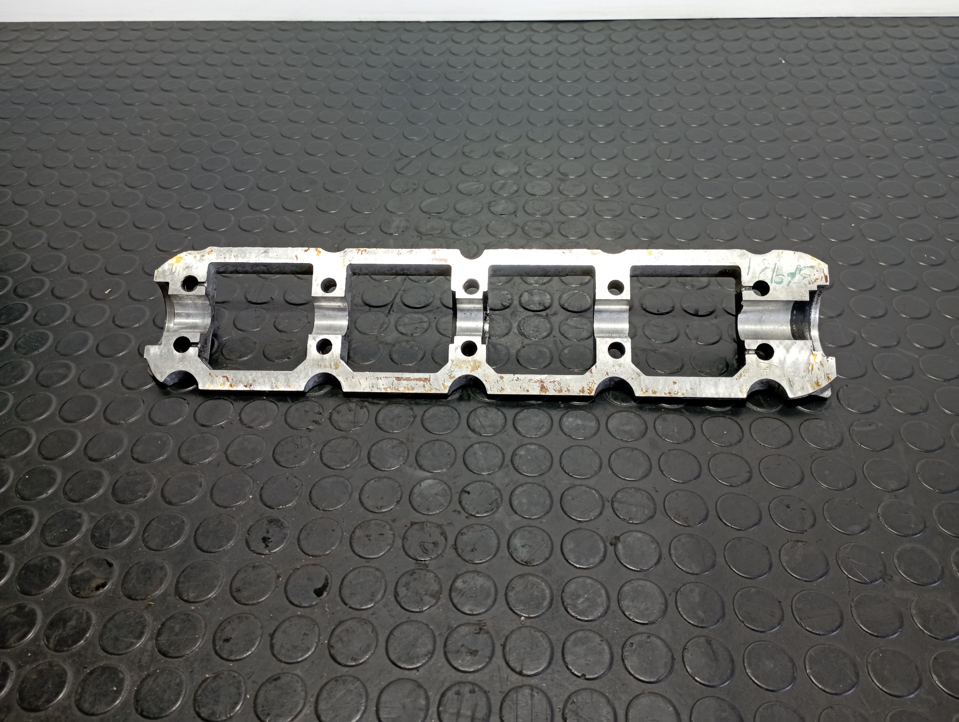 CULATIN OPEL VIVARO - vista 2