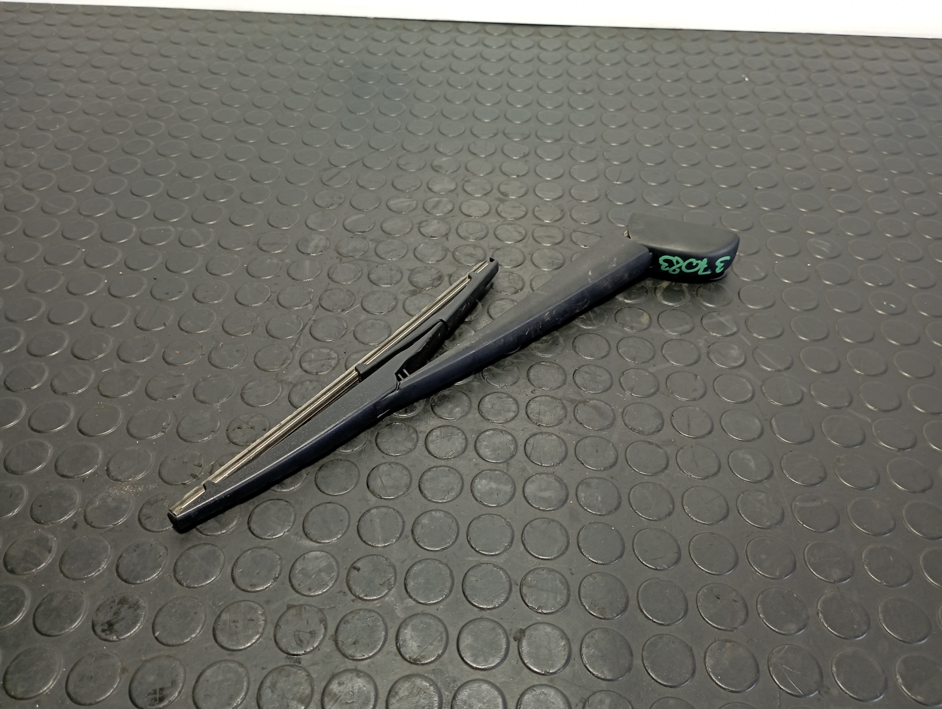 BRAZO LIMPIA TRASERO TOYOTA YARIS (XP21) - vista 4