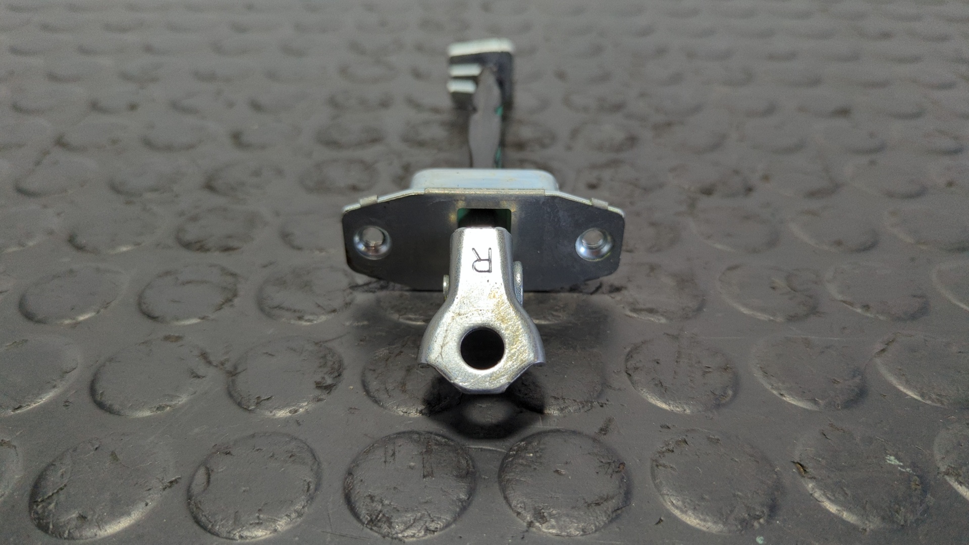 RETENEDOR PUERTA IZQUIERDA  TOYOTA YARIS (XP21) - vista 3