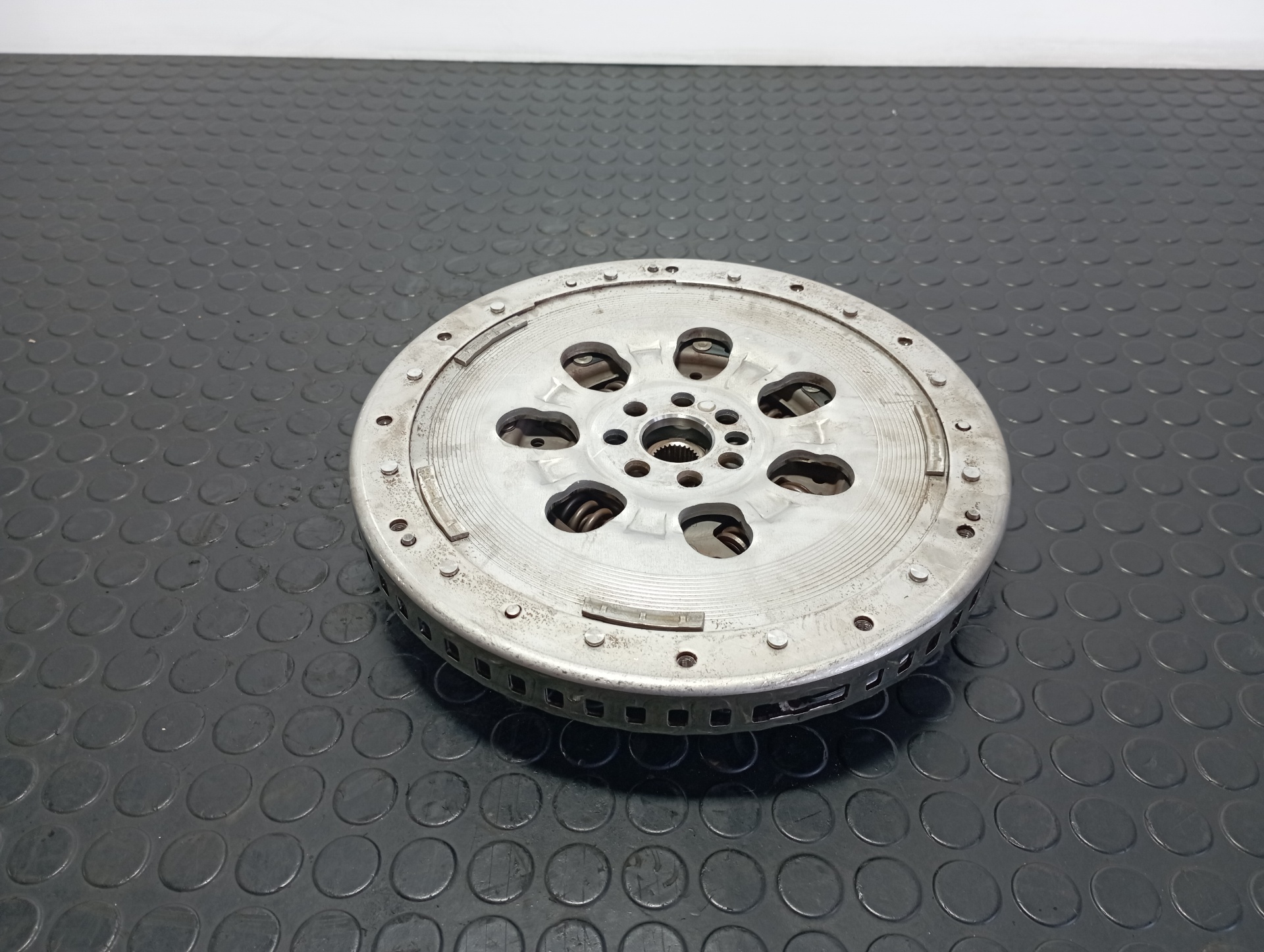 KIT EMBRAGUE HYUNDAI IONIQ 6 - vista 2