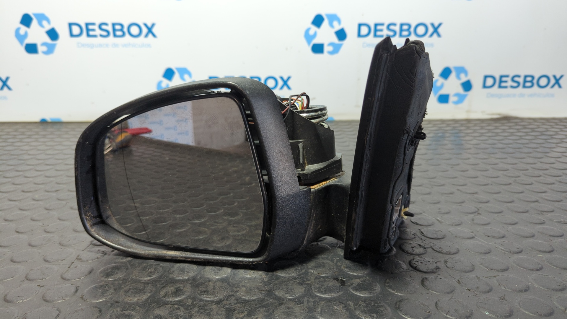 RETROVISOR IZQUIERDO FORD FOCUS LIM. (CB8)