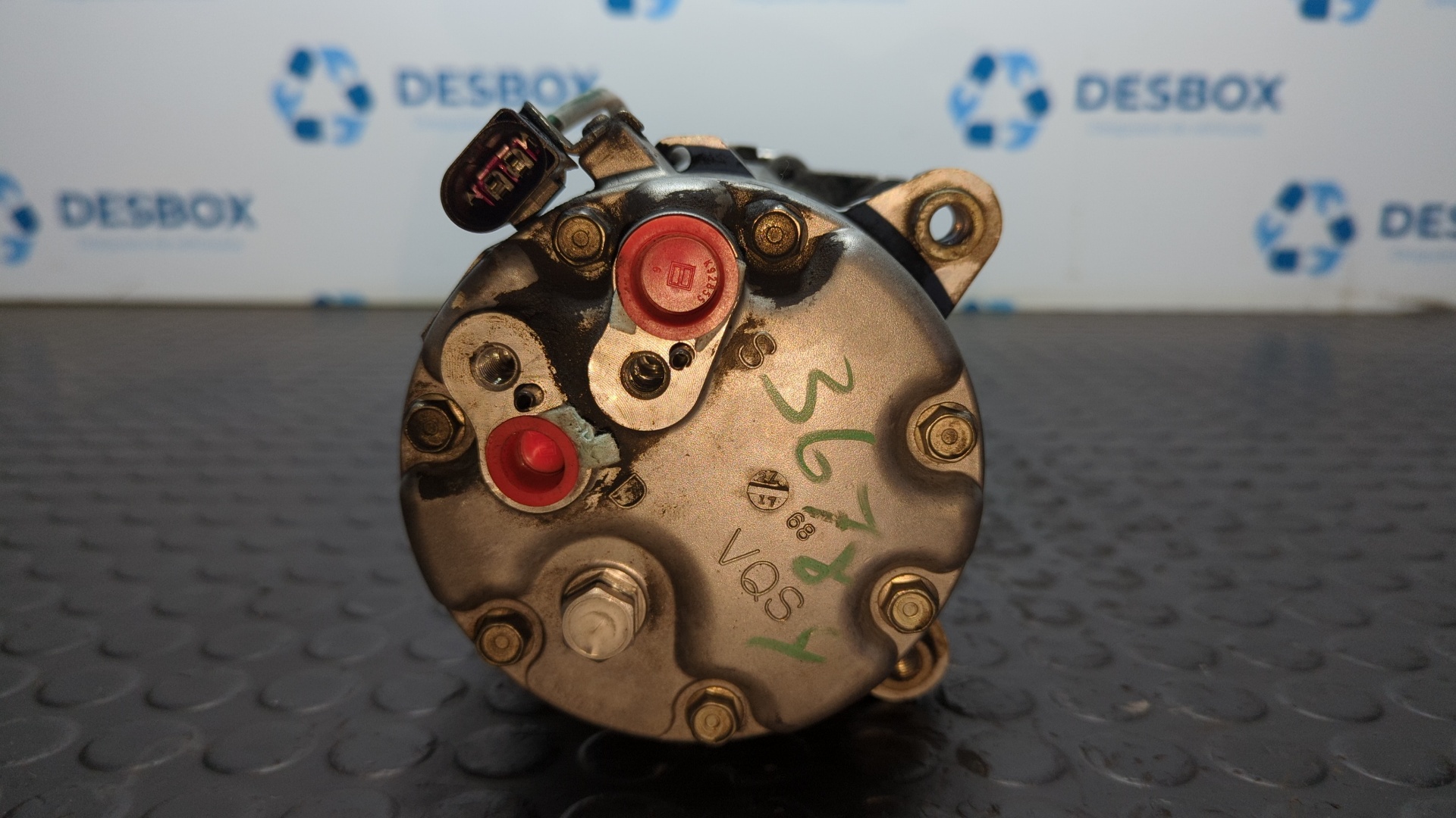 COMPRESOR AIRE ACONDICIONADO VOLKSWAGEN GOLF IV BERLINA (1J1) - vista 4