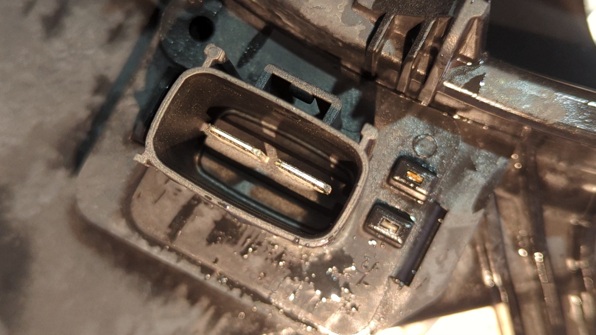 ELECTROVENTILADOR FORD FIESTA (CCN) - vista 4