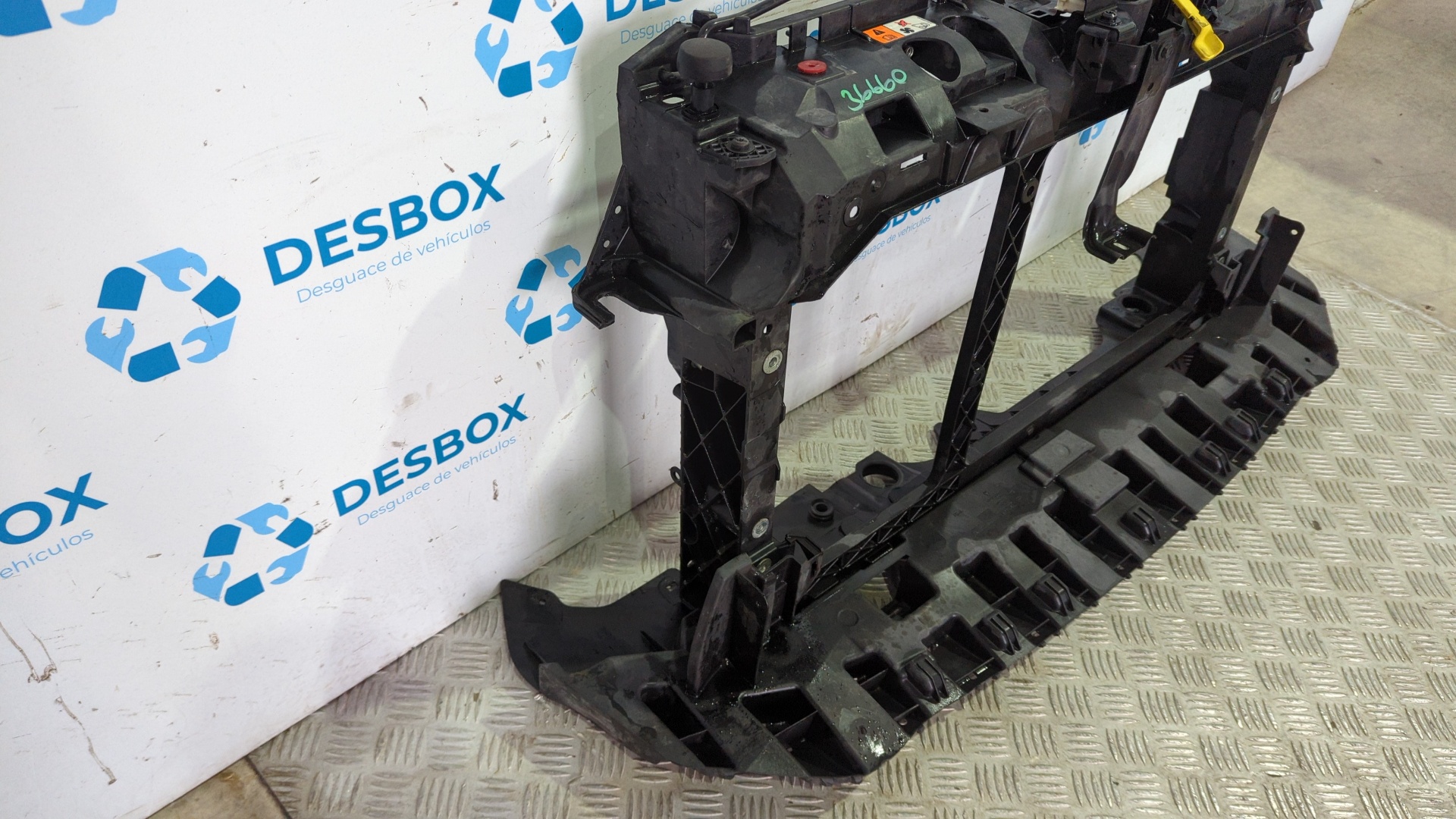 PANEL FRONTAL FORD FIESTA (CCN) - vista 3