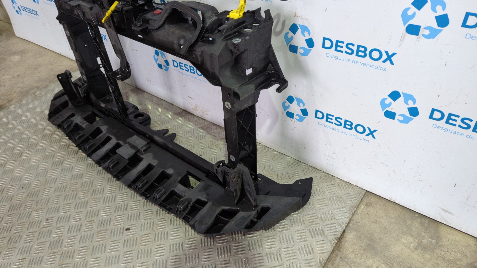 PANEL FRONTAL FORD FIESTA (CCN) - vista 2