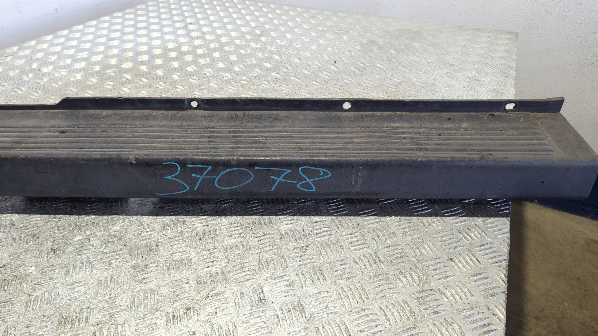 PARAGOLPES TRASERO CITROEN JUMPER CAJA ABIERTA (06.2006 =>) - vista 4