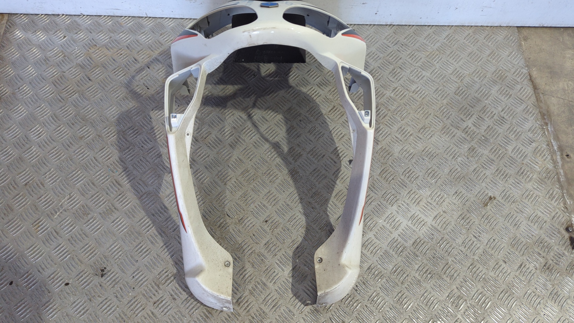 CARENADO PIAGGIO (VESPA) NRG POWER - vista 5