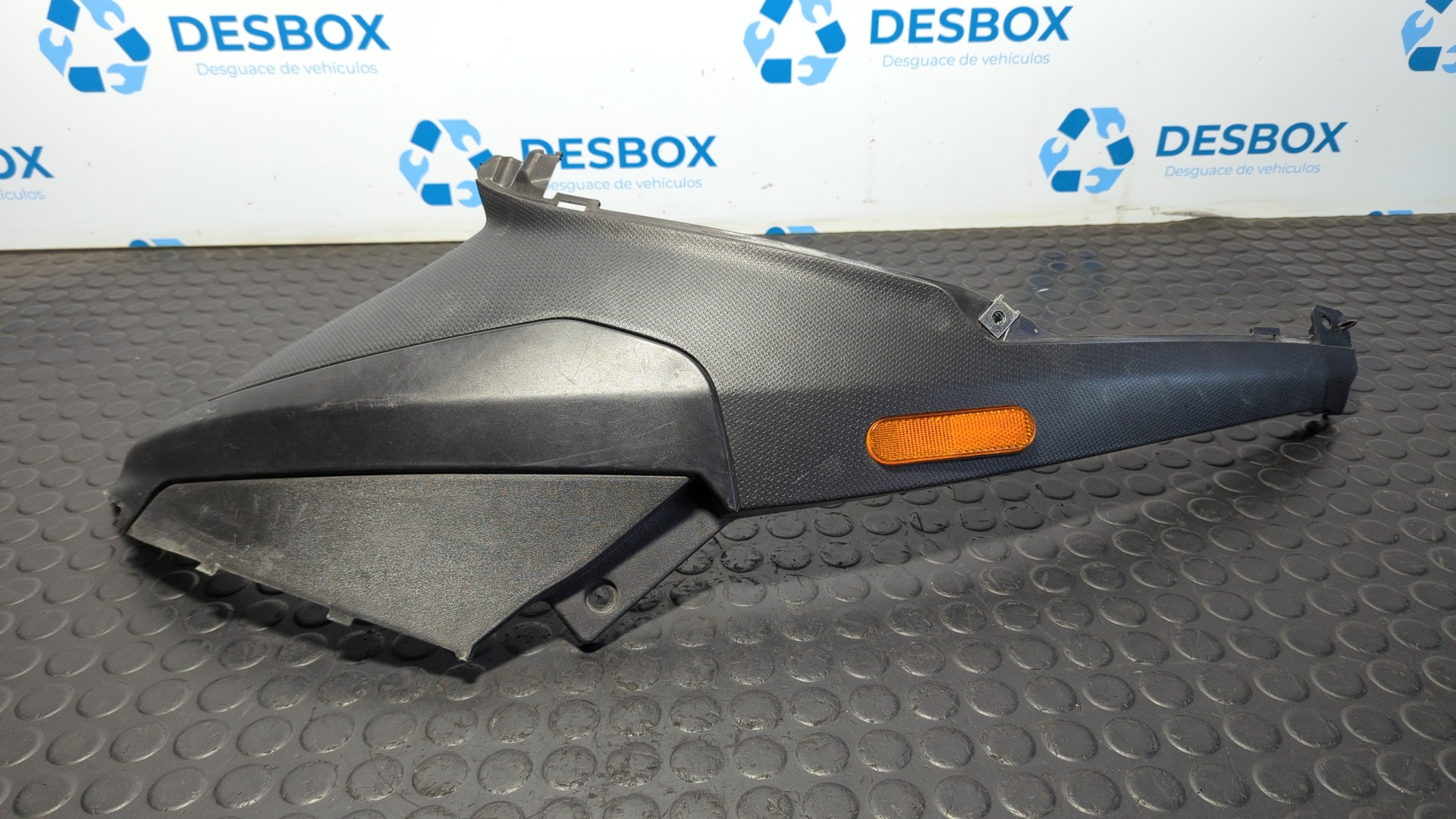 MOLDURA PIAGGIO (VESPA) NRG POWER