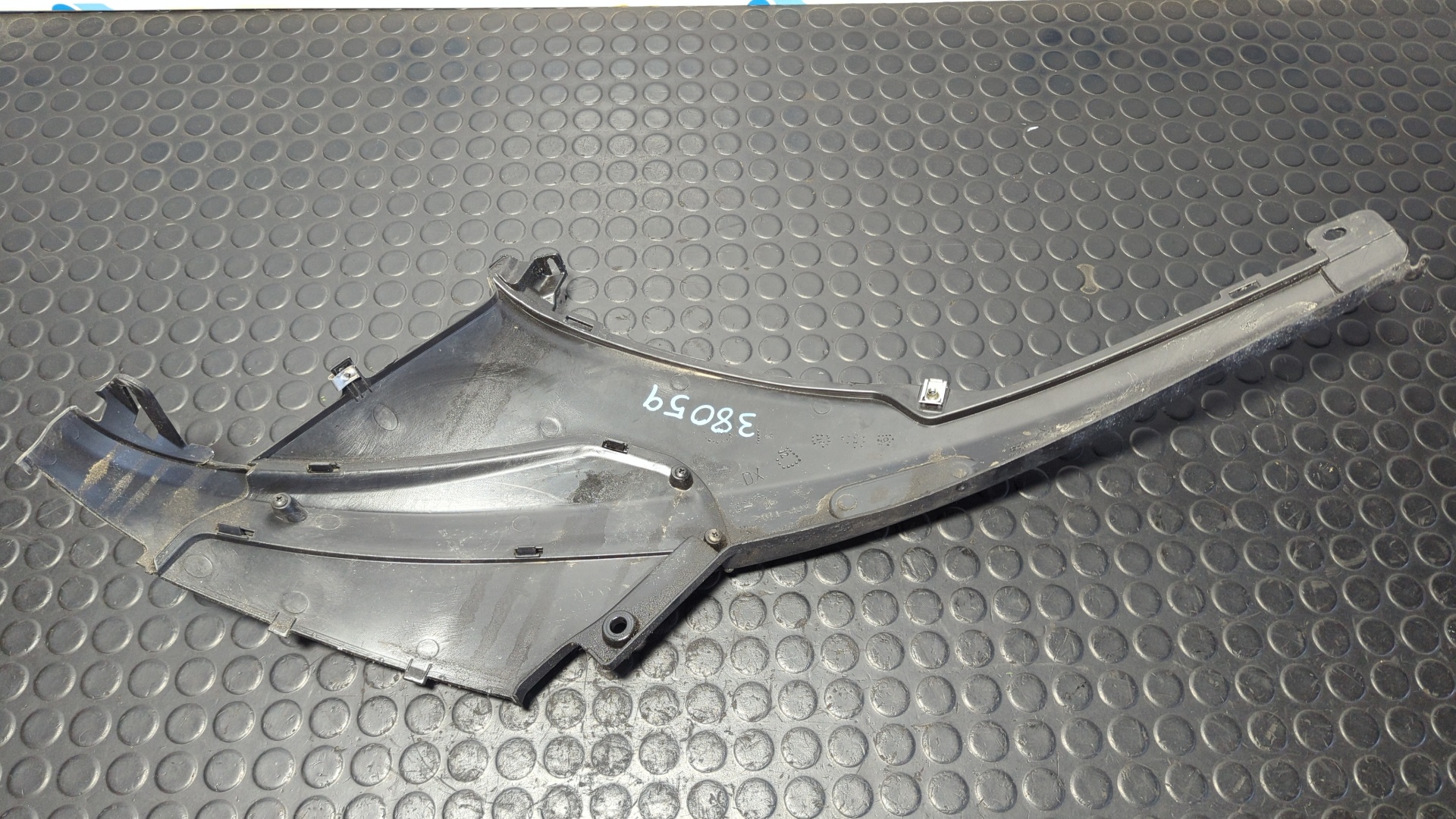 MOLDURA PIAGGIO (VESPA) NRG POWER - vista 3