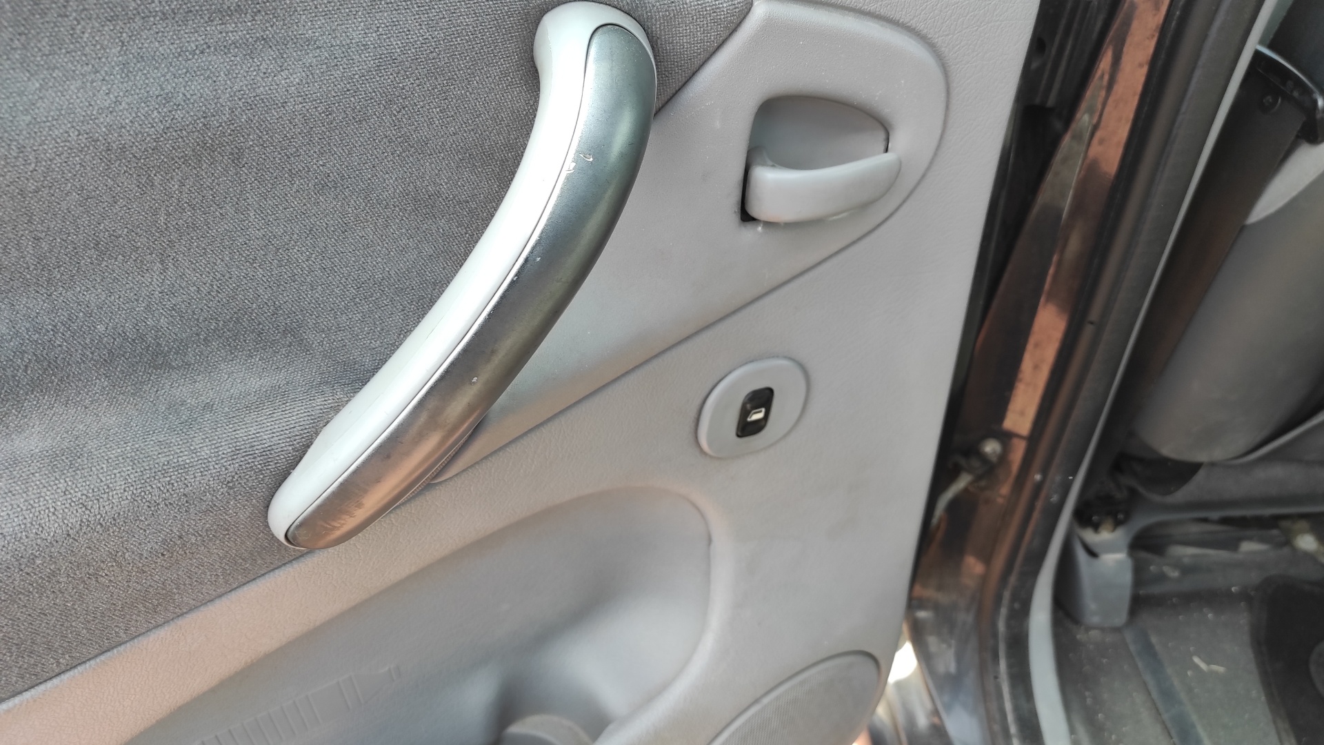 PUERTA TRASERA IZQUIERDA CITROEN XSARA PICASSO - vista 7