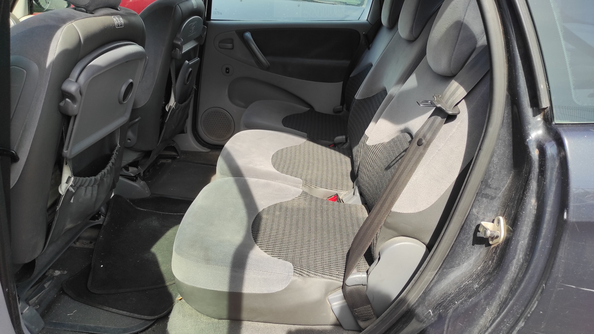 PUERTA TRASERA IZQUIERDA CITROEN XSARA PICASSO - vista 2