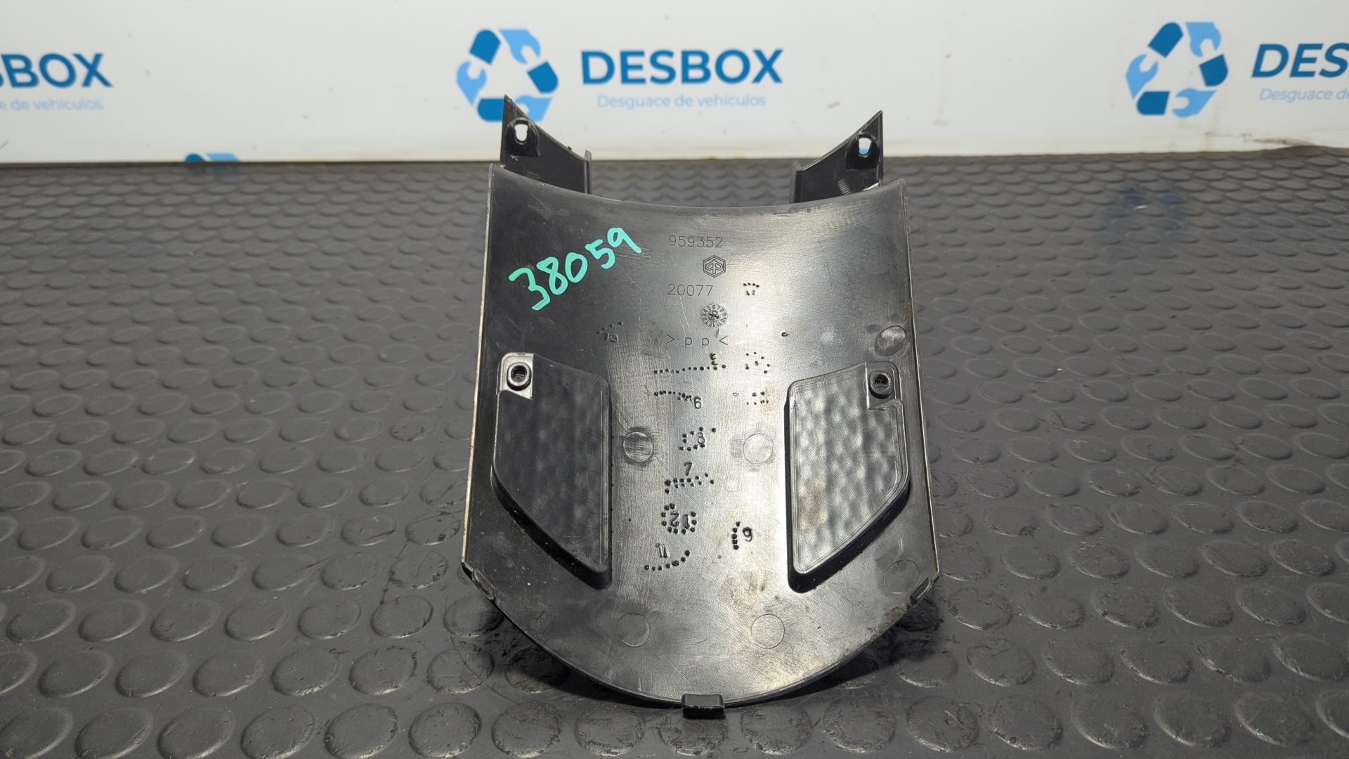 MOLDURA PIAGGIO (VESPA) NRG POWER - vista 2