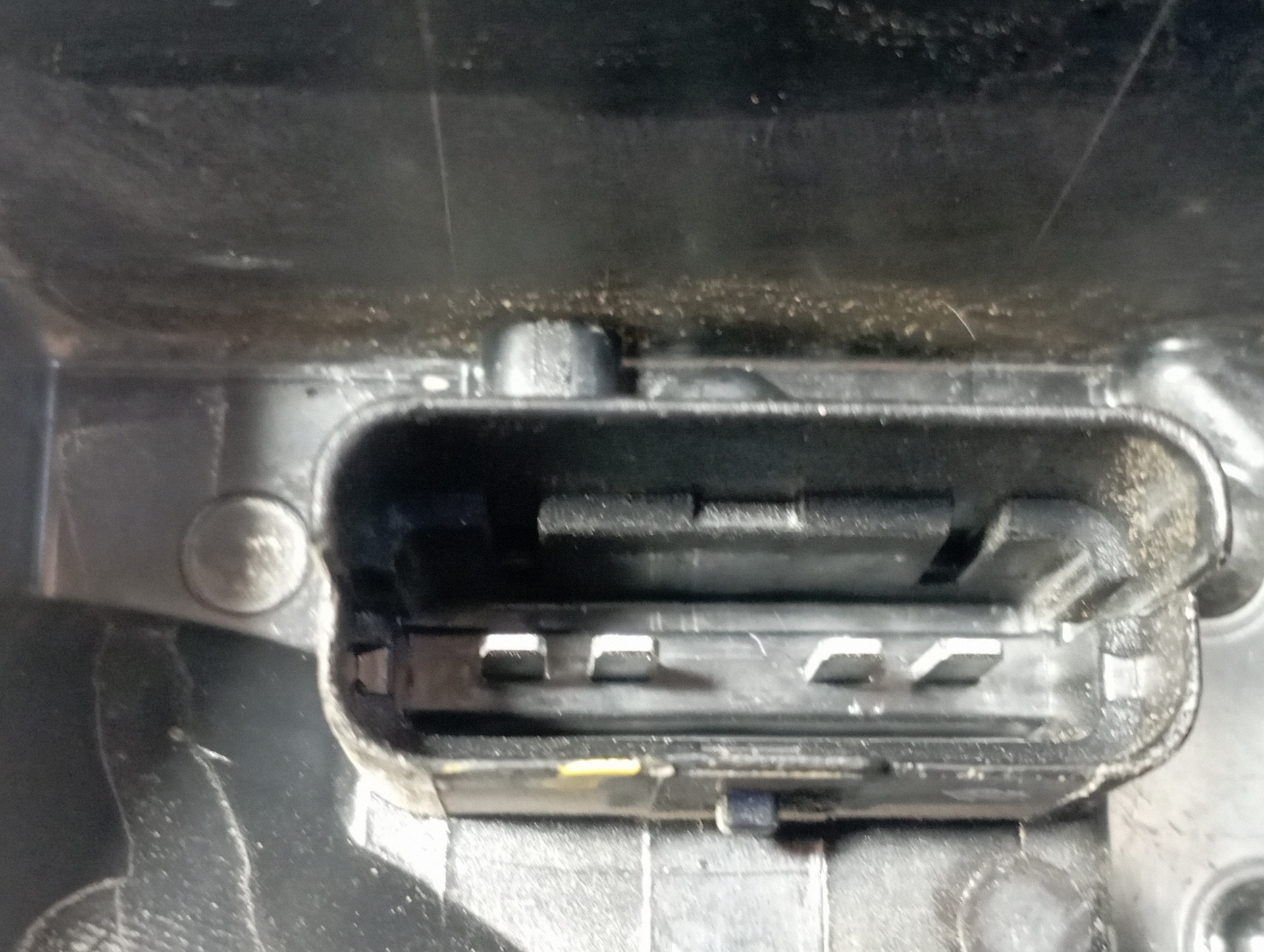 PILOTO TRASERO DERECHO DACIA DUSTER II - vista 3