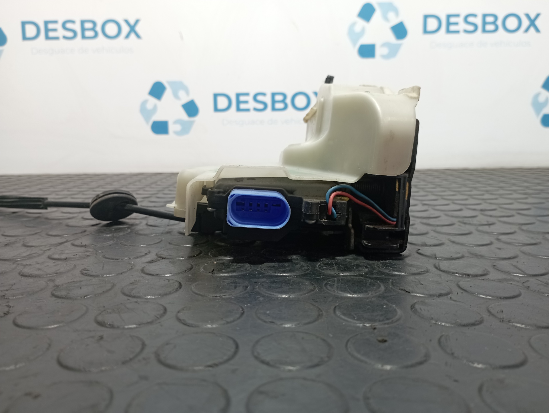 CERRADURA PUERTA DELANTERA IZQUIERDA VOLKSWAGEN JETTA (1K2) - vista 4