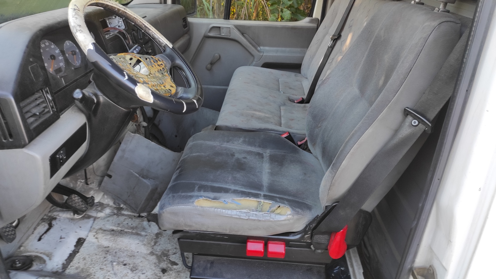 PORTON TRASERO IZQUIERDO VOLKSWAGEN LT CAJA CERRADA / COMBI (MOD. 1997) - vista 7