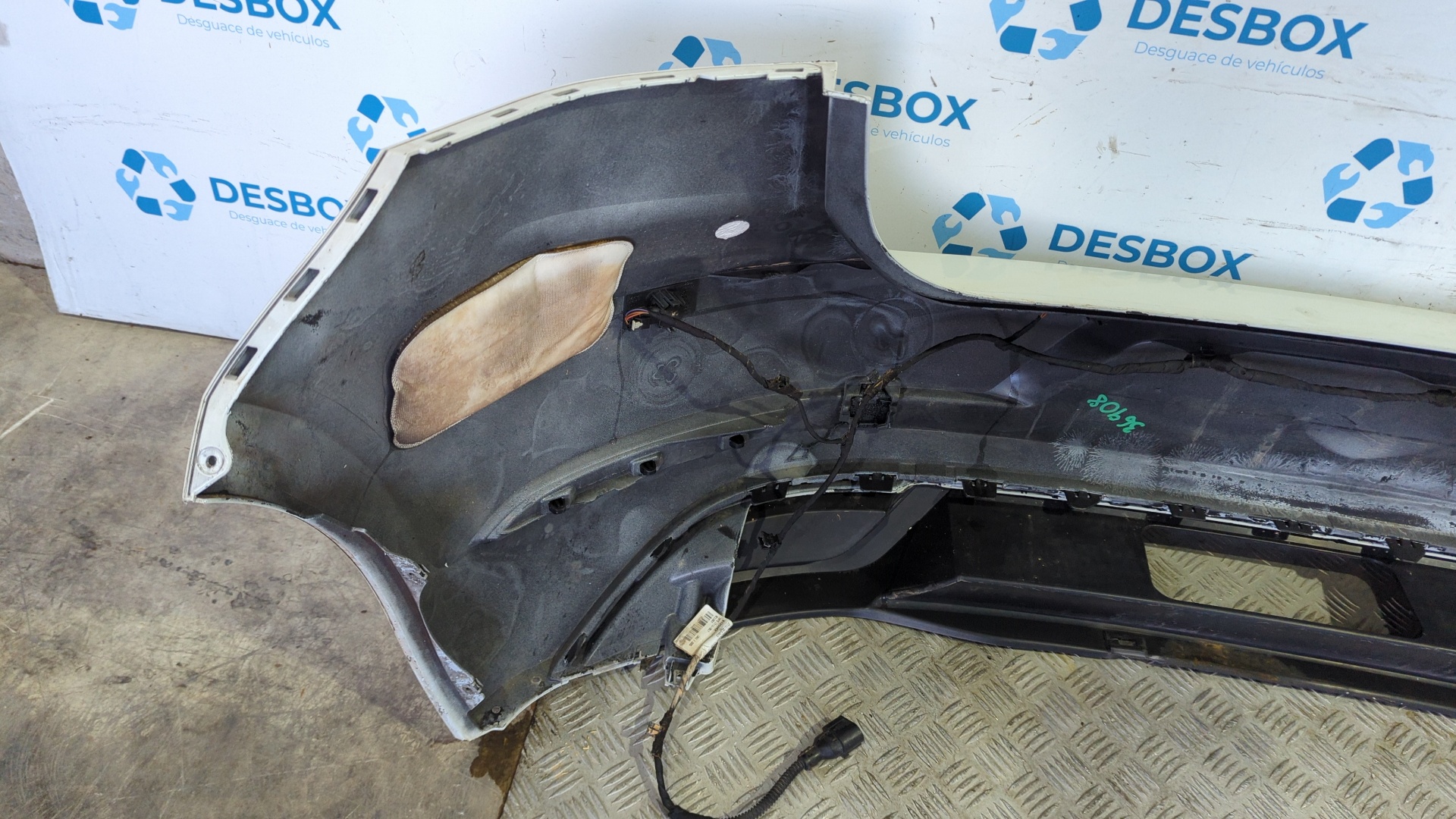 PARAGOLPES TRASERO VOLKSWAGEN GOLF VII LIM. - vista 8