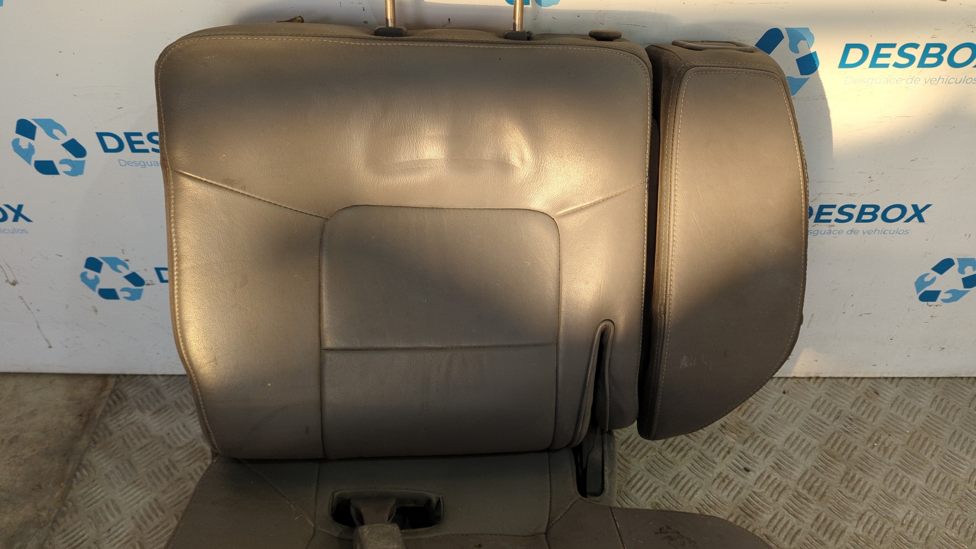 ASIENTOS TRASERO DERECHO MITSUBISHI MONTERO (V20/V40) - vista 4