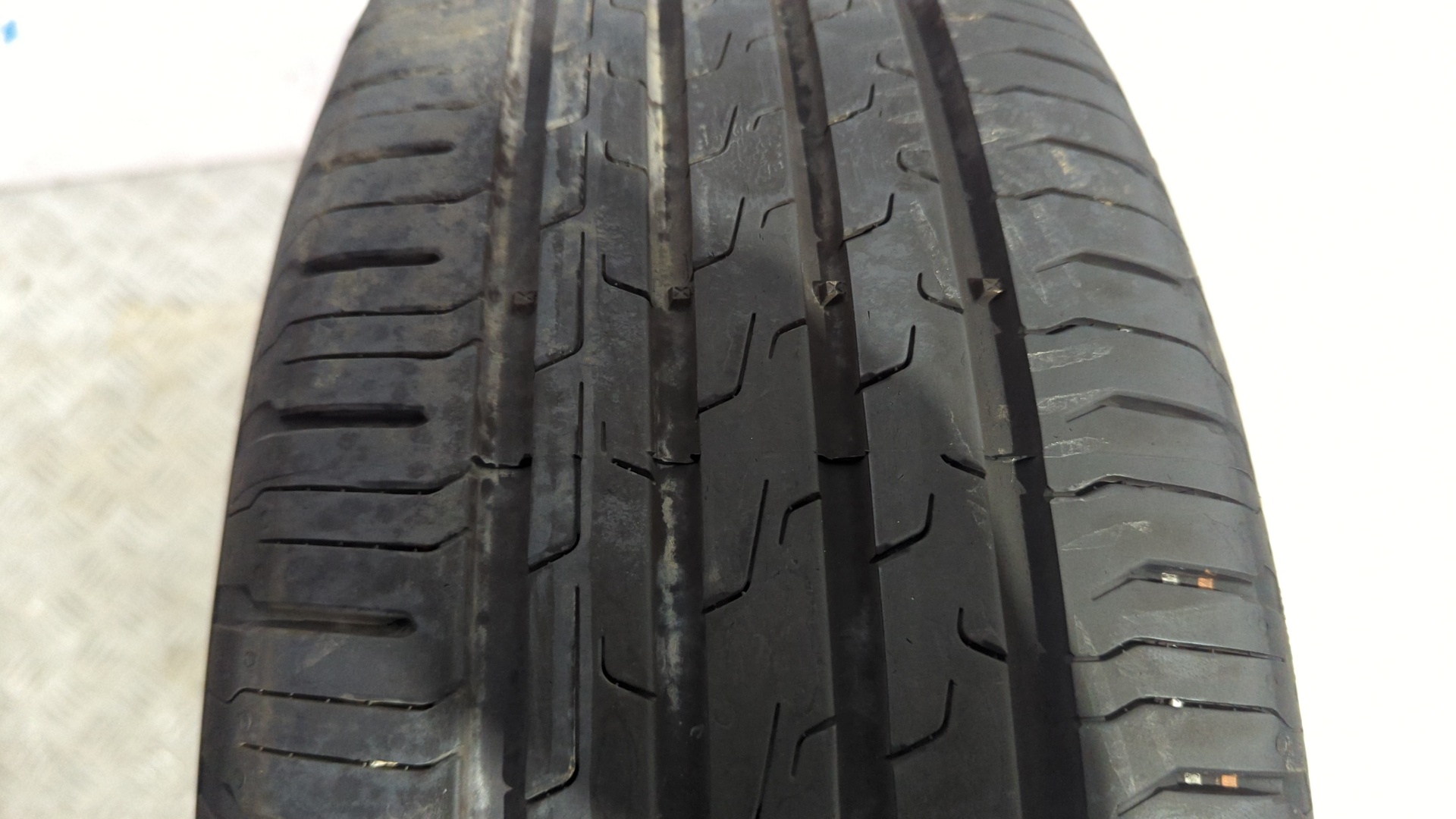 JUEGO LLANTAS DACIA DUSTER II - vista 11