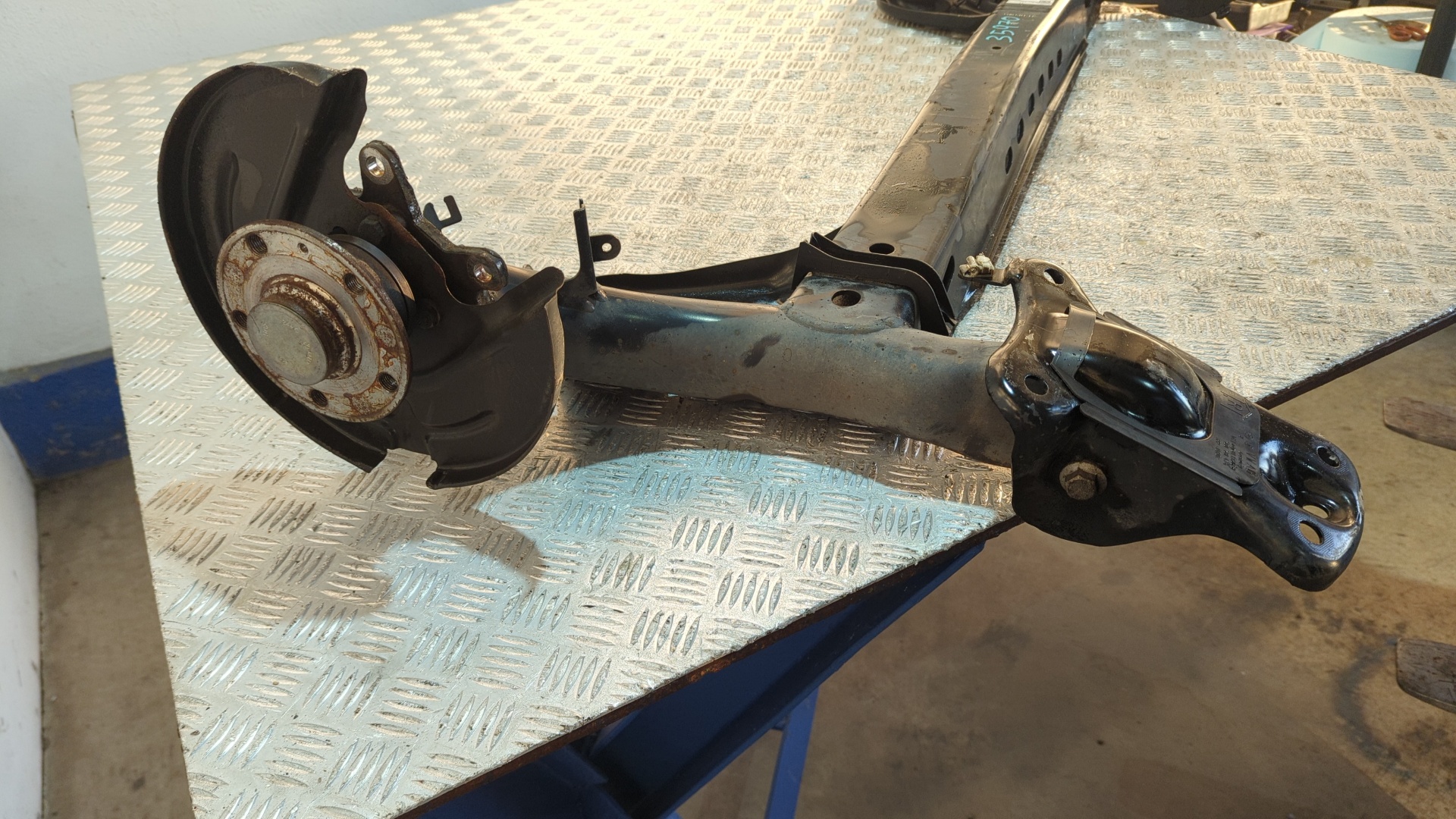 PUENTE TRASERO VOLKSWAGEN GOLF VII LIM. (5G1) - vista 3