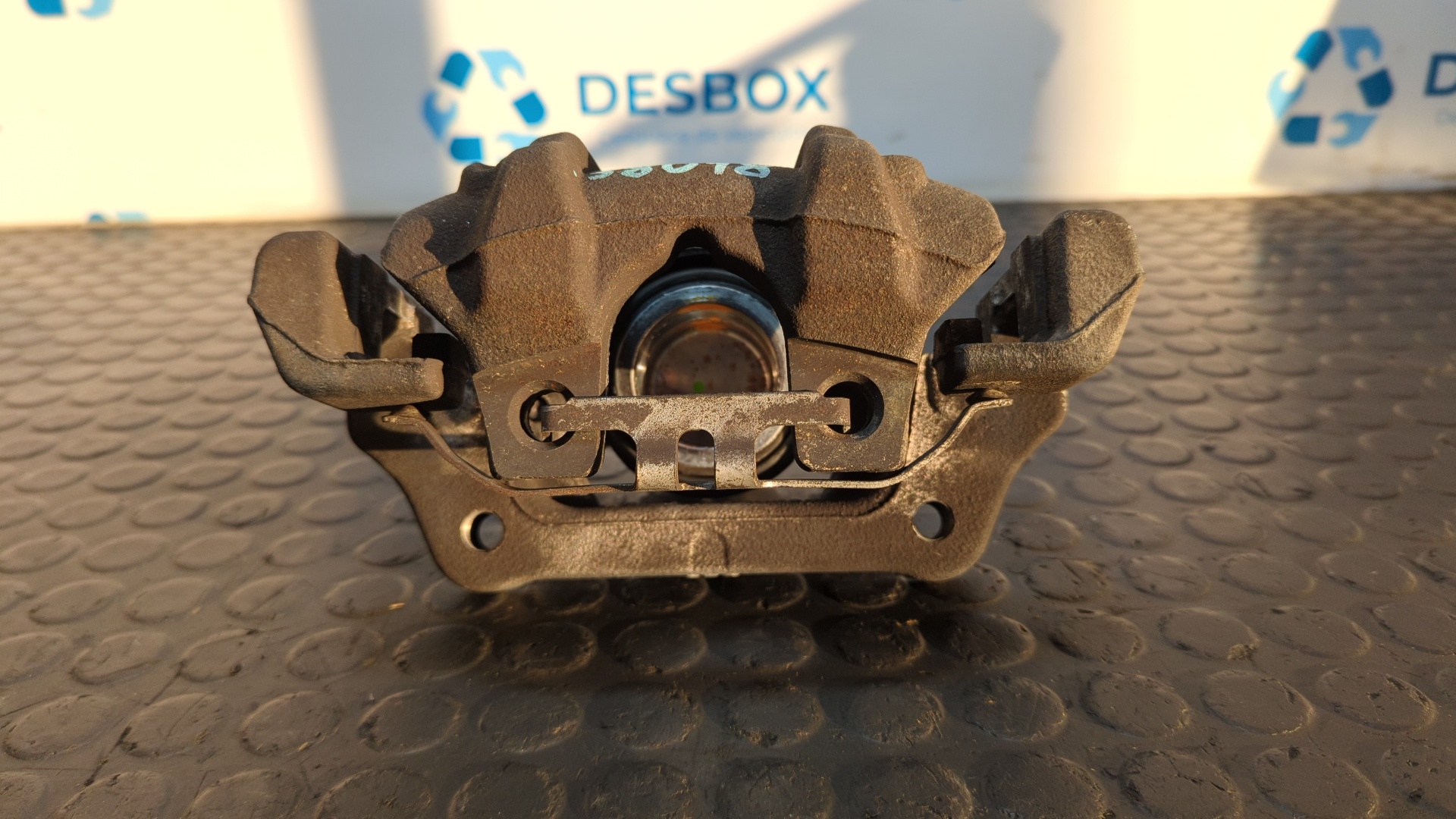 PINZA DE FRENO DELANTERA IZQUIERDA BMW SERIE 3 LIM. (F30) - vista 3