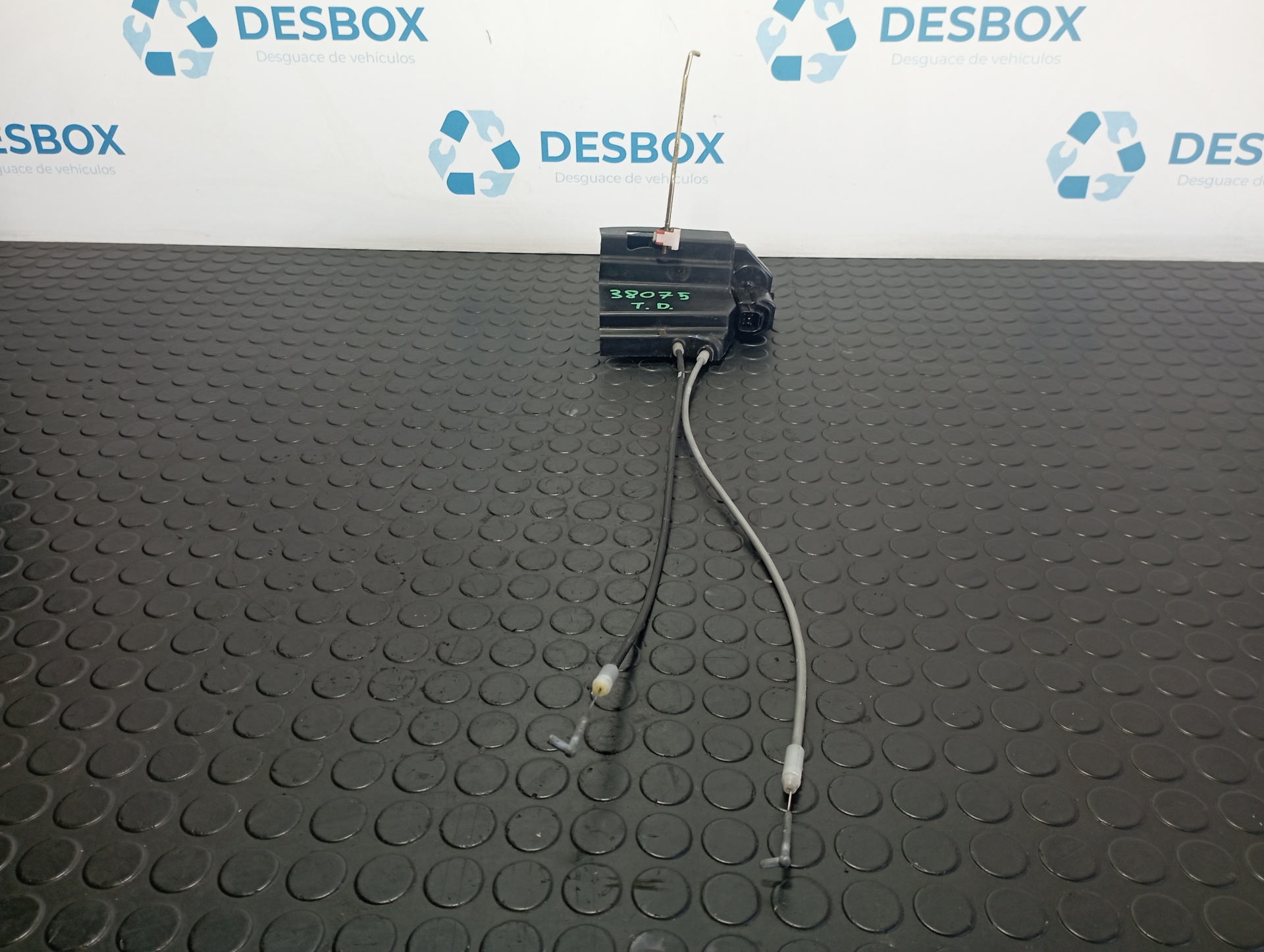 CERRADURA PUERTA TRASERA DERECHA SSANGYONG KYRON - vista 4