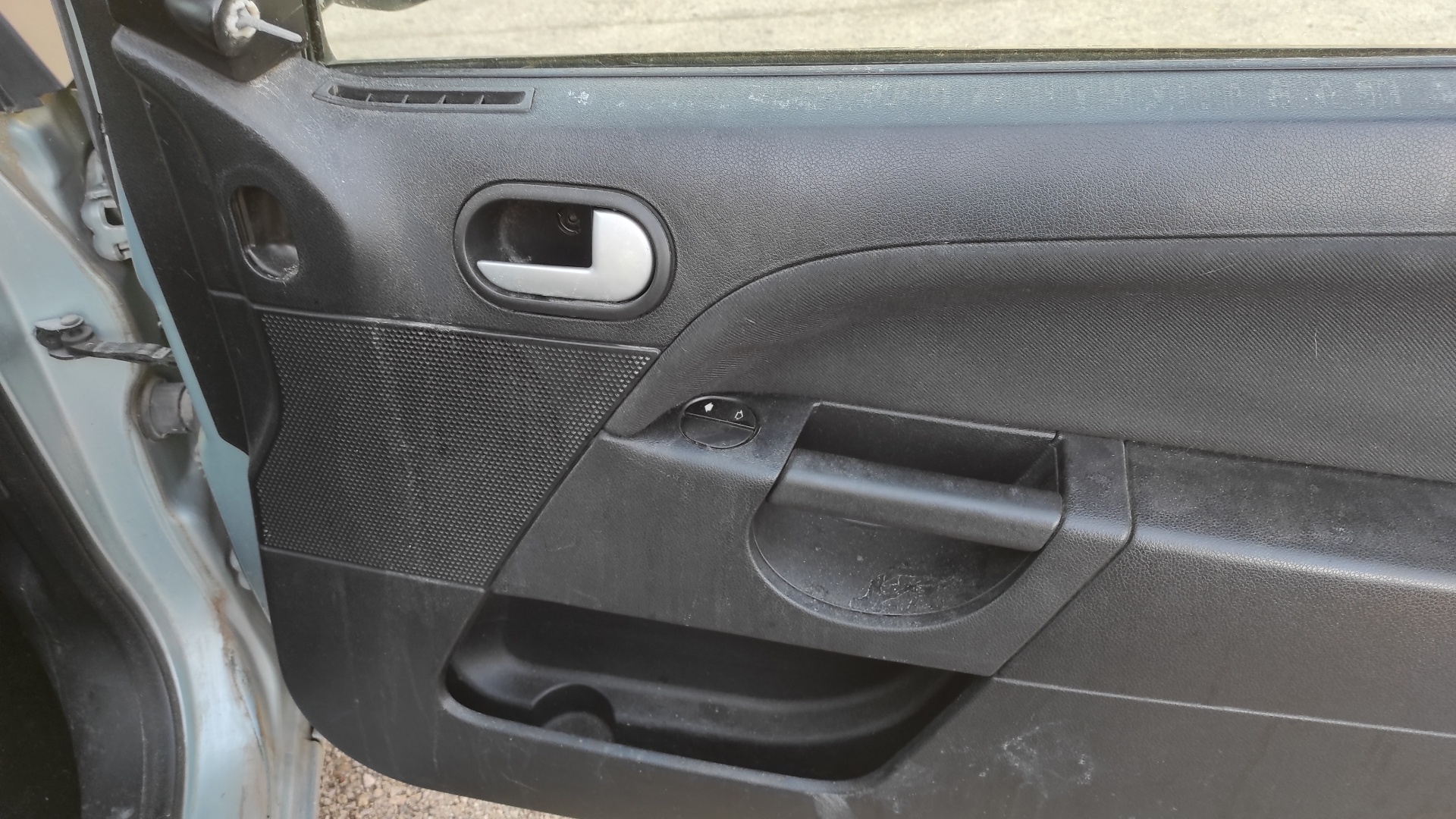 AMORTIGUADORES MALETERO / PORTON FORD FIESTA - vista 11