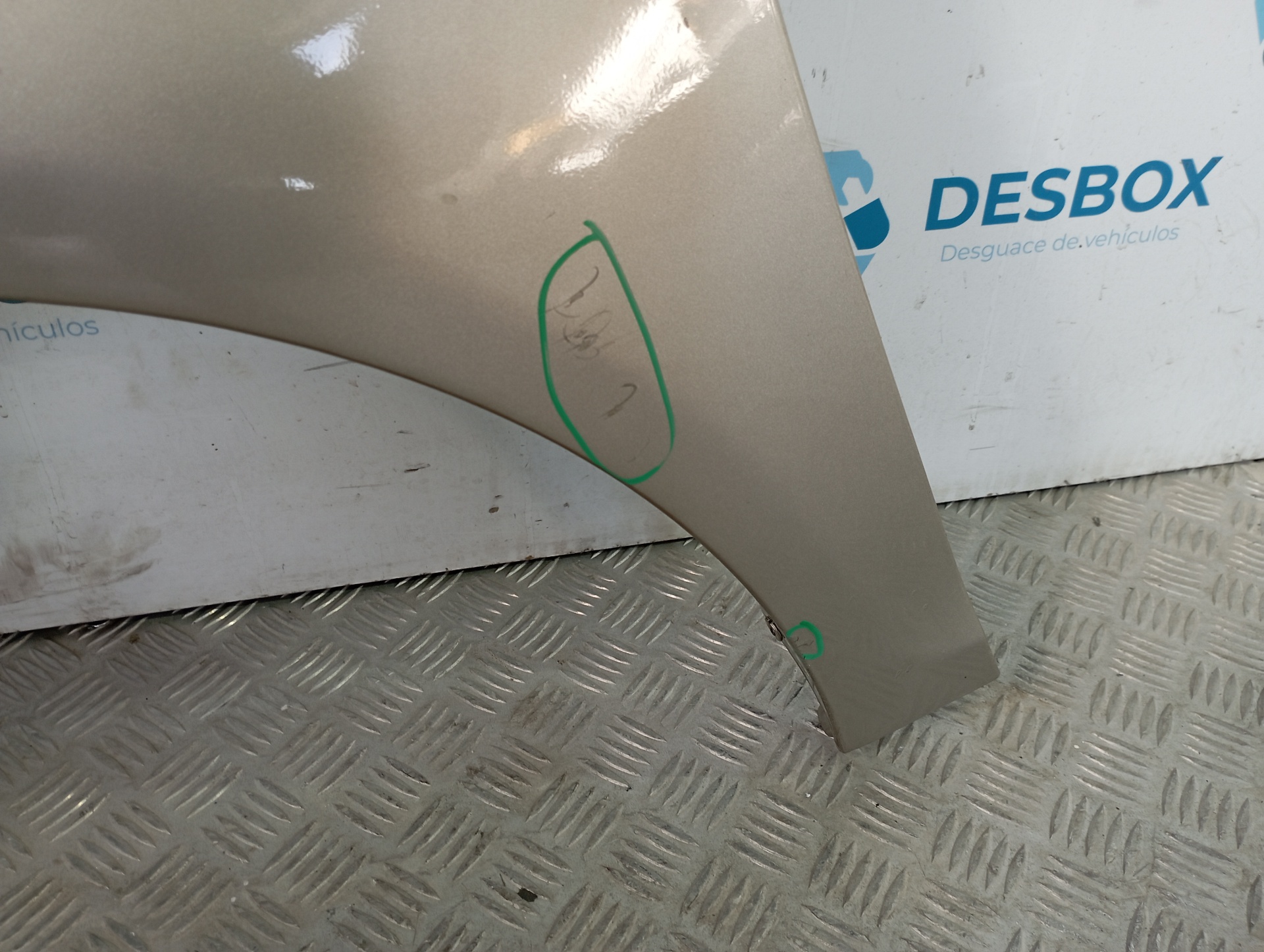 ALETA DELANTERA IZQUIERDA VOLKSWAGEN JETTA (1K2) - vista 3