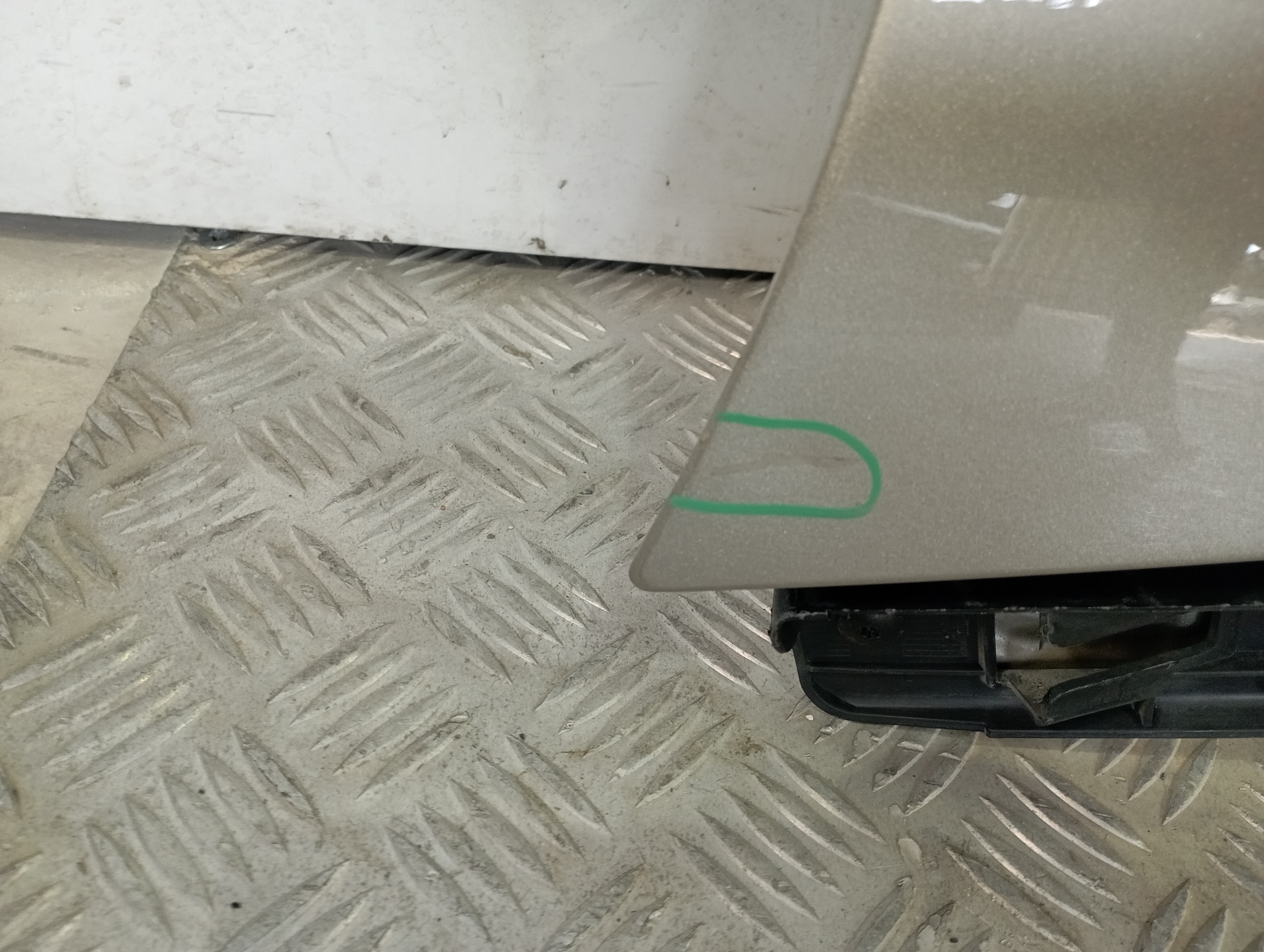 ALETA DELANTERA IZQUIERDA VOLKSWAGEN JETTA (1K2) - vista 6