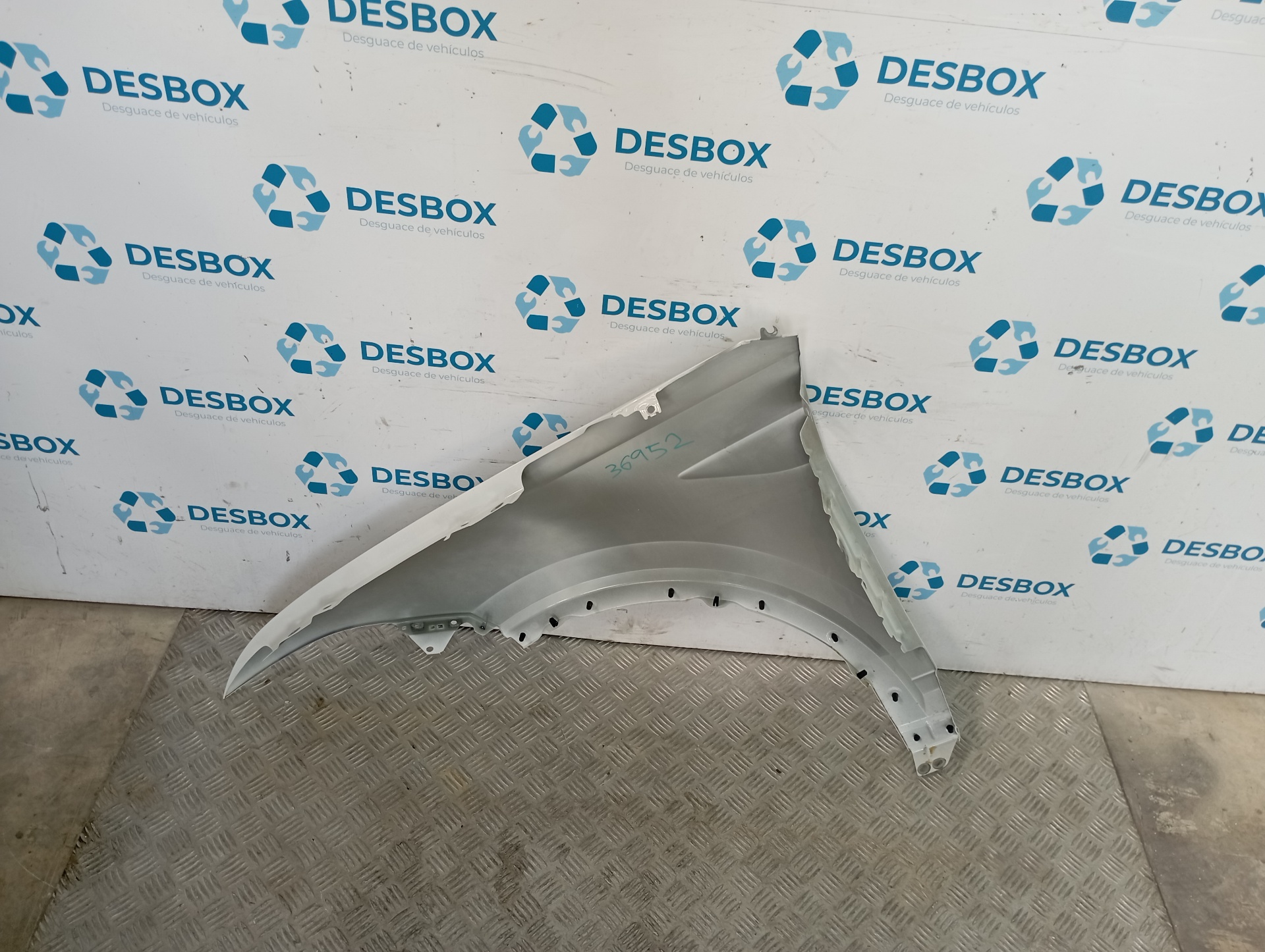 ALETA DELANTERA DERECHA VOLKSWAGEN T-CROSS (D31) - vista 2