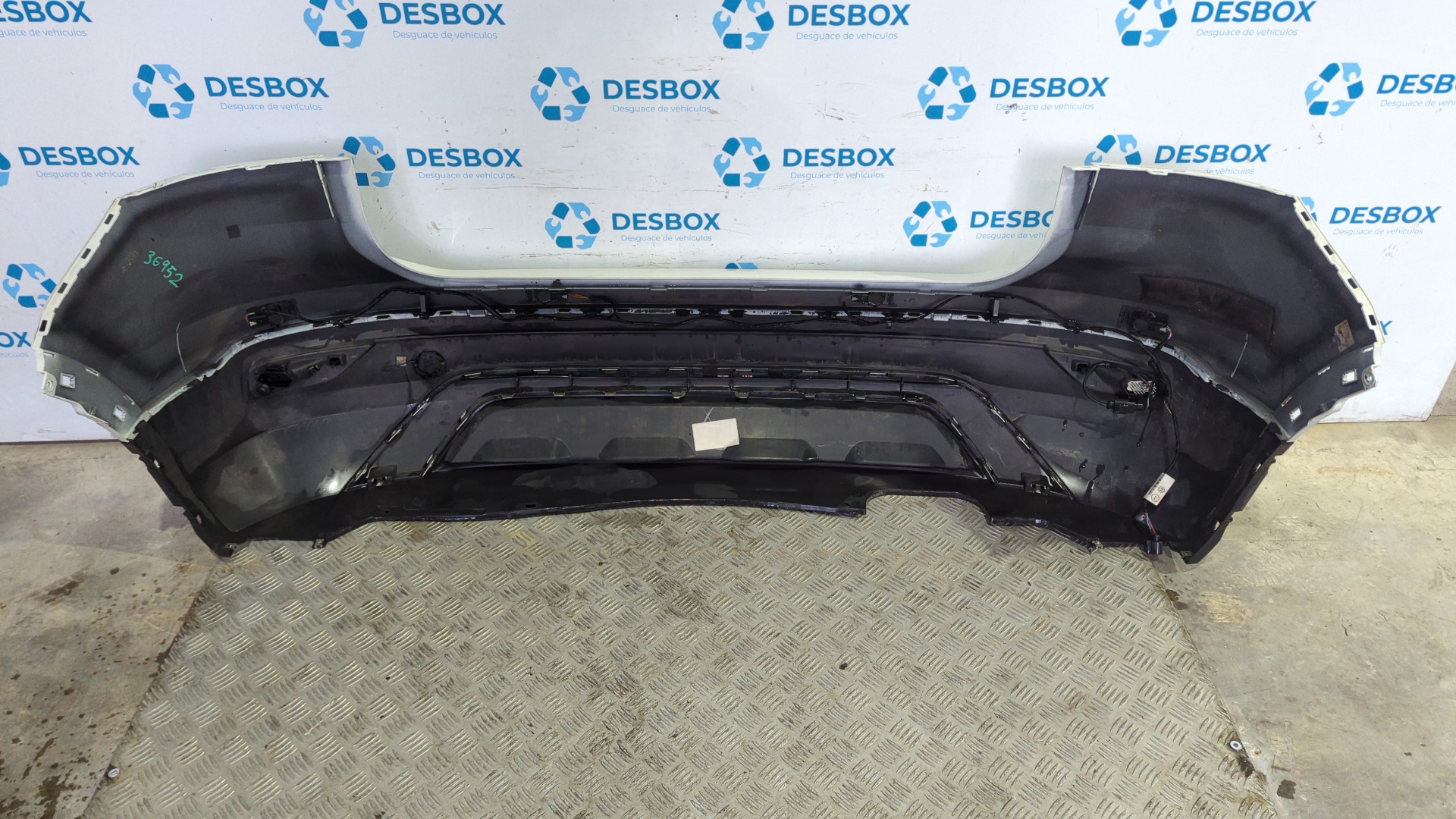 PARAGOLPES TRASERO VOLKSWAGEN T-CROSS (D31) - vista 4